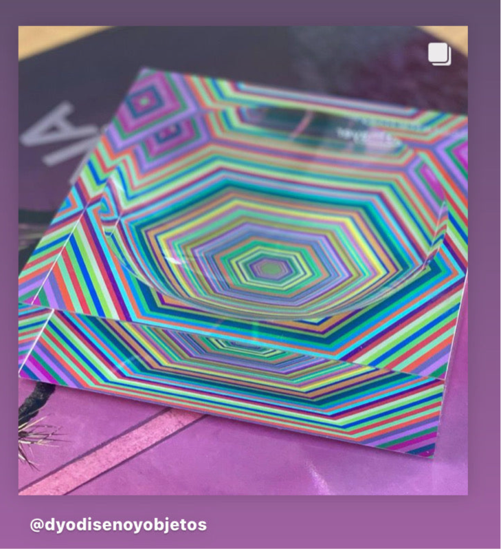 Sechseckige Süßigkeitenschale aus Acryl