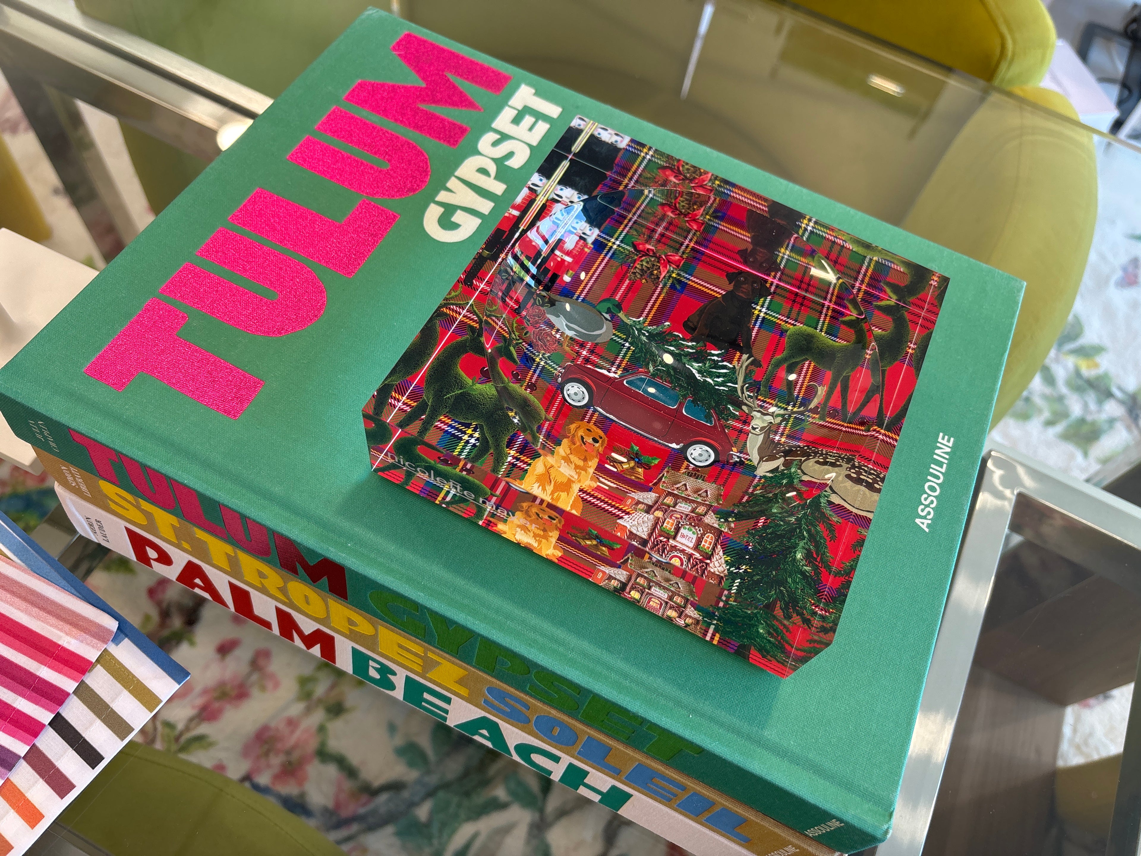 Ultimate Christmas Plaid Acrylic Candy Catchall Dish