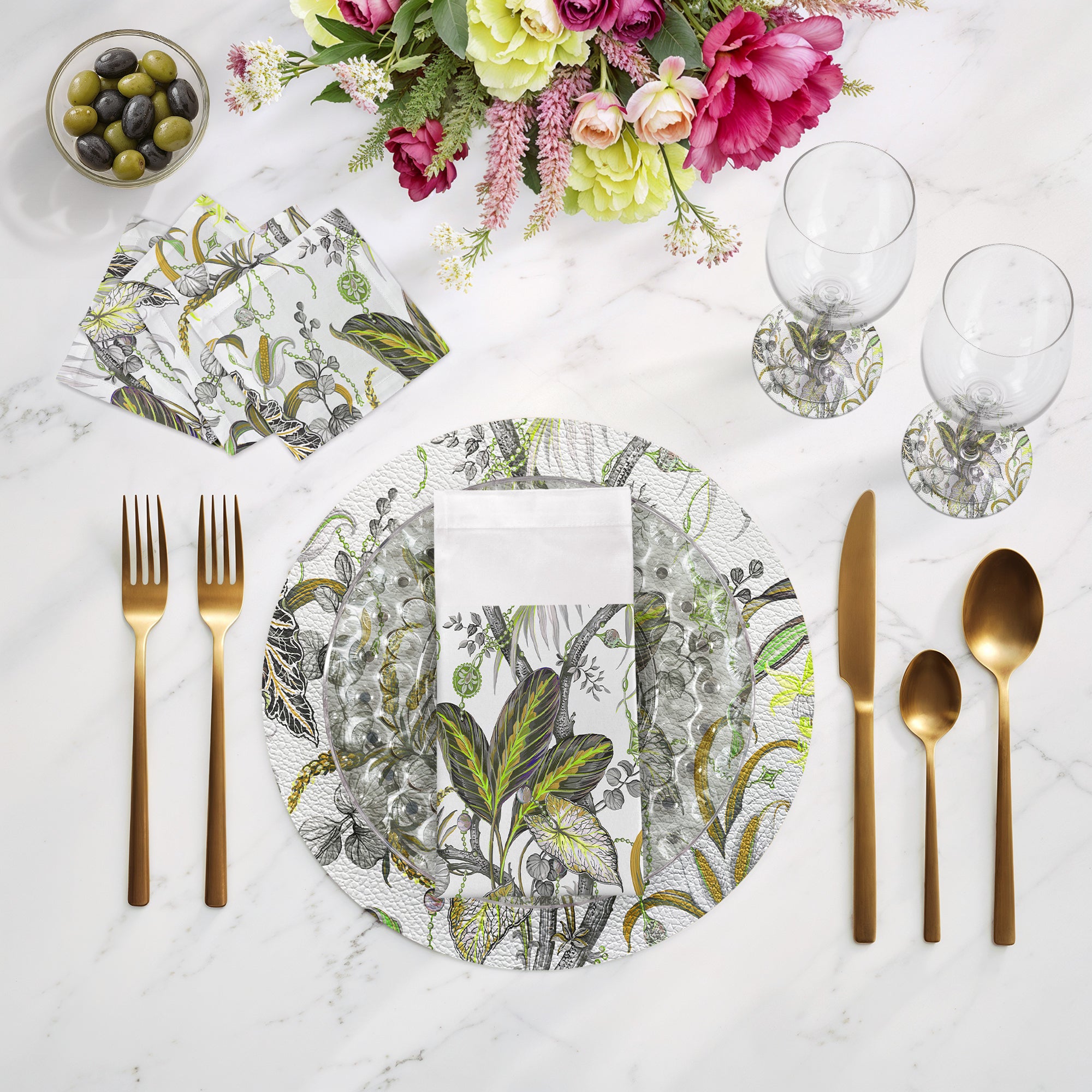 Amazonia Mustard 16" Round Pebble Placemats, Set of 4 - nicolettemayer.com