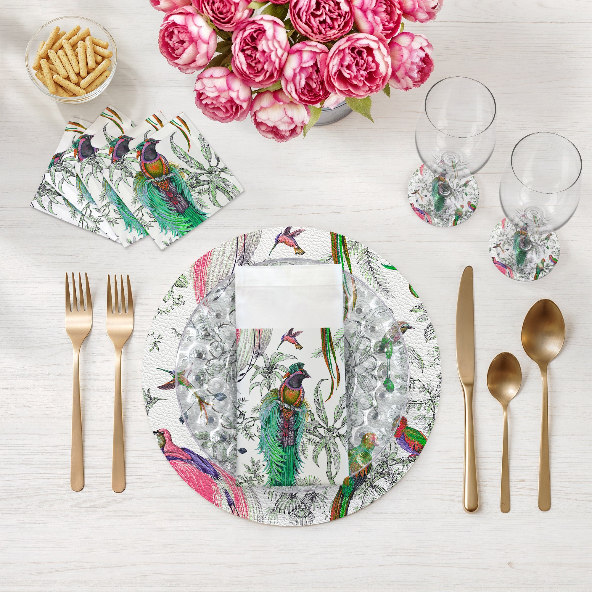 Audubon Exotica Green Persimmon 16" Round Pebble Placemats, Set of 4 - nicolettemayer.com