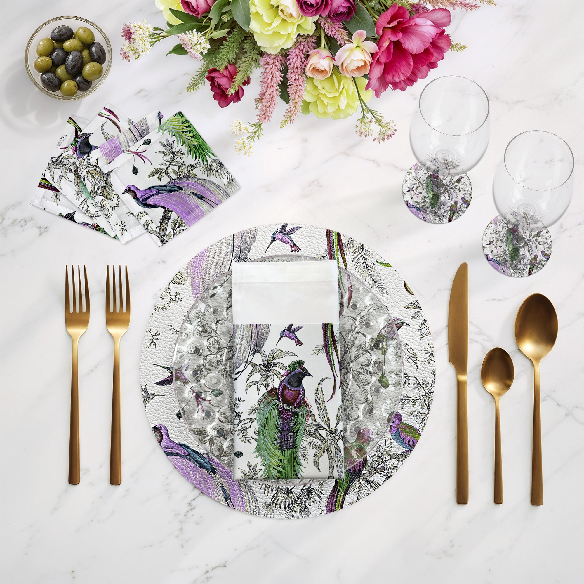 Audubon Exotica Lilac Green 16" Round Pebble Placemats, Set of 4 - nicolettemayer.com