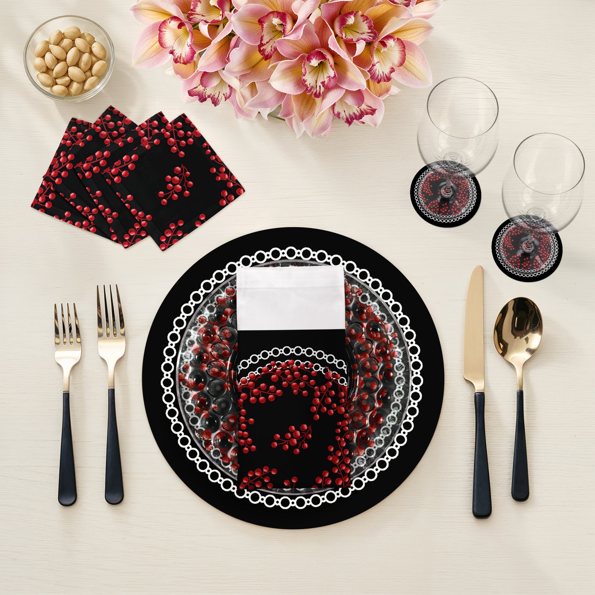 Christmas Berries Red Black 16" Round Pebble Placemats, Set of 4 - nicolettemayer.com