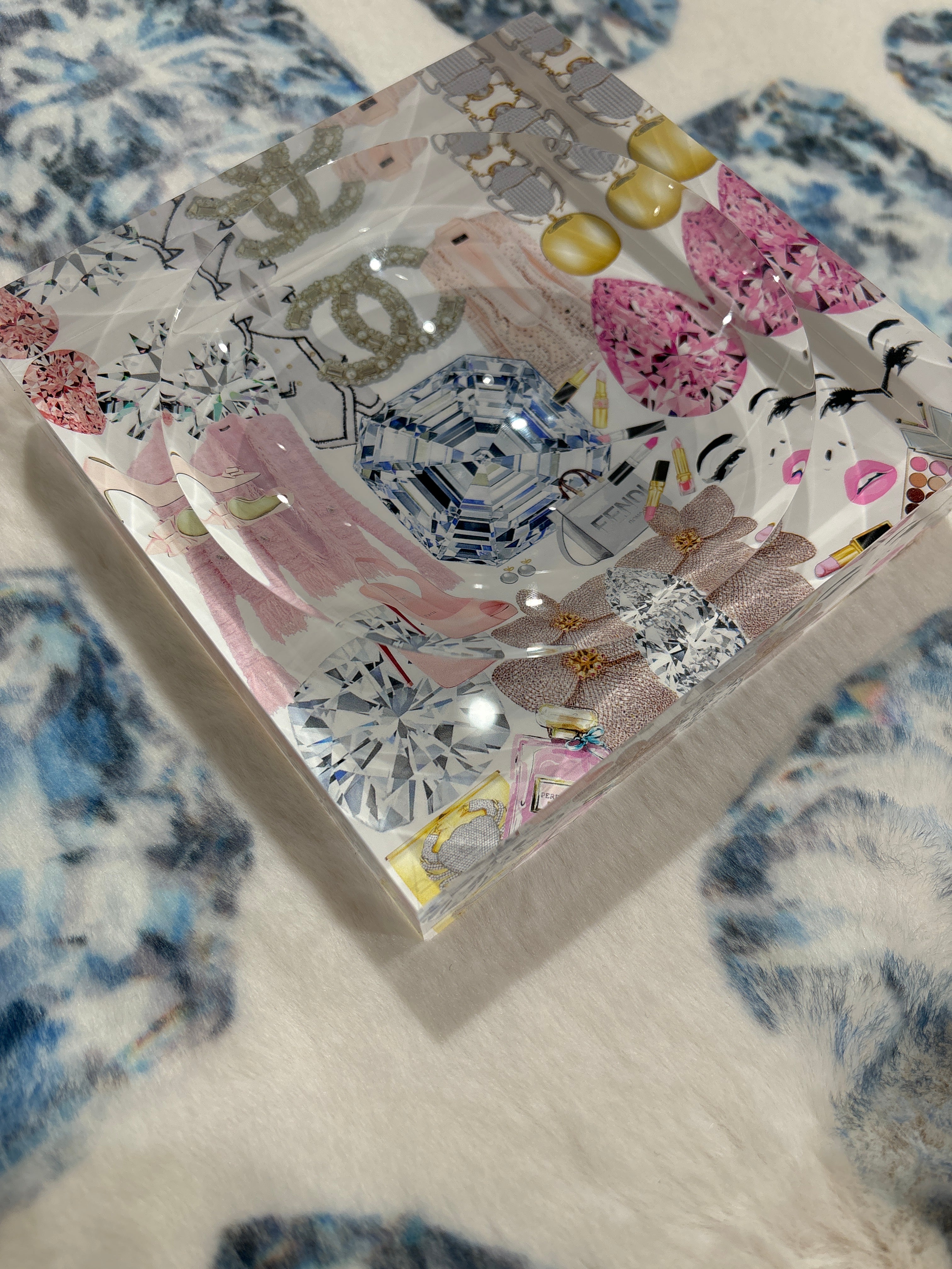 Bougie Women Nuevo Pink White Acrylic Candy Catchall Dish