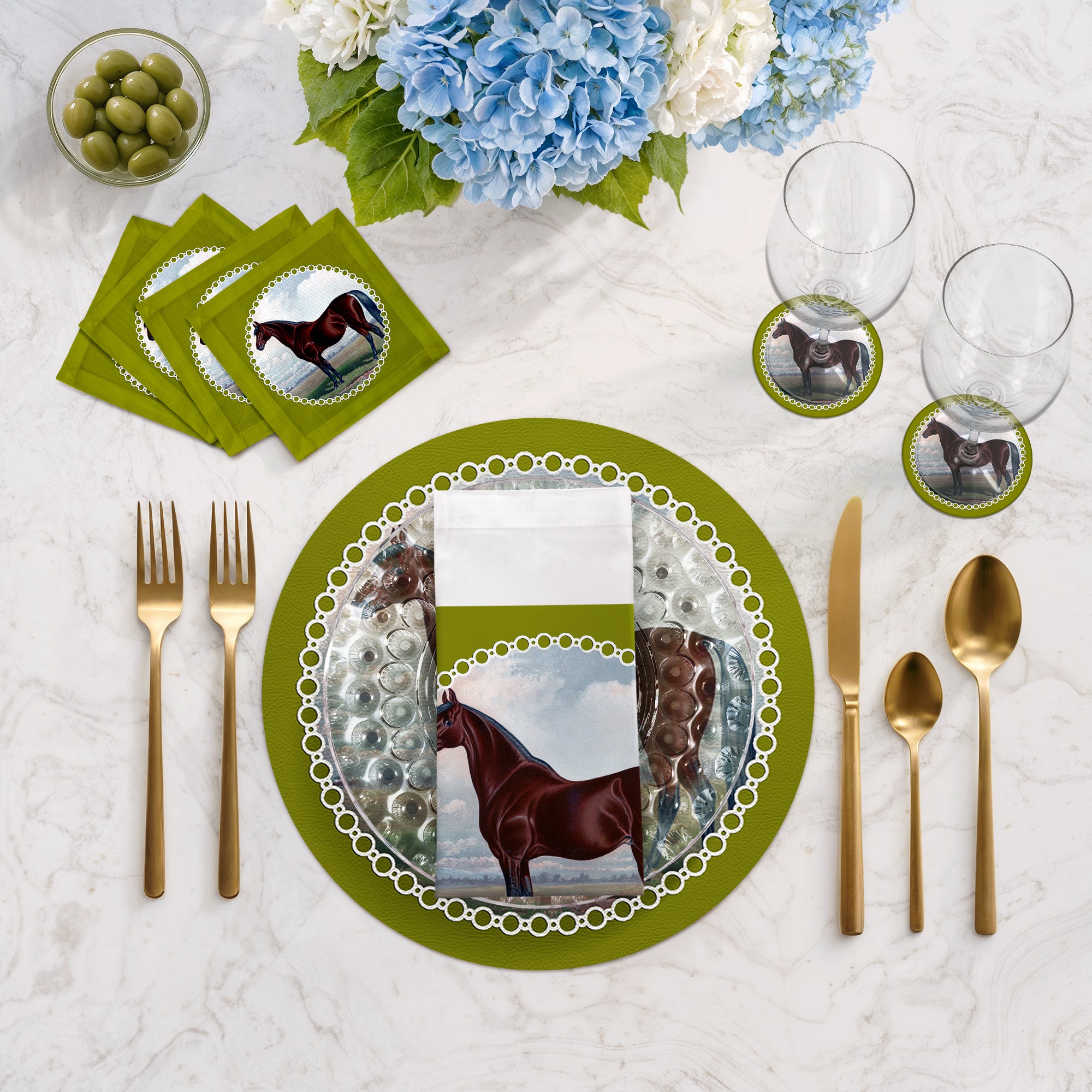 English Thoroghbred Chartreuse 16" Round Pebble Placemats, Set of 4 - nicolettemayer.com