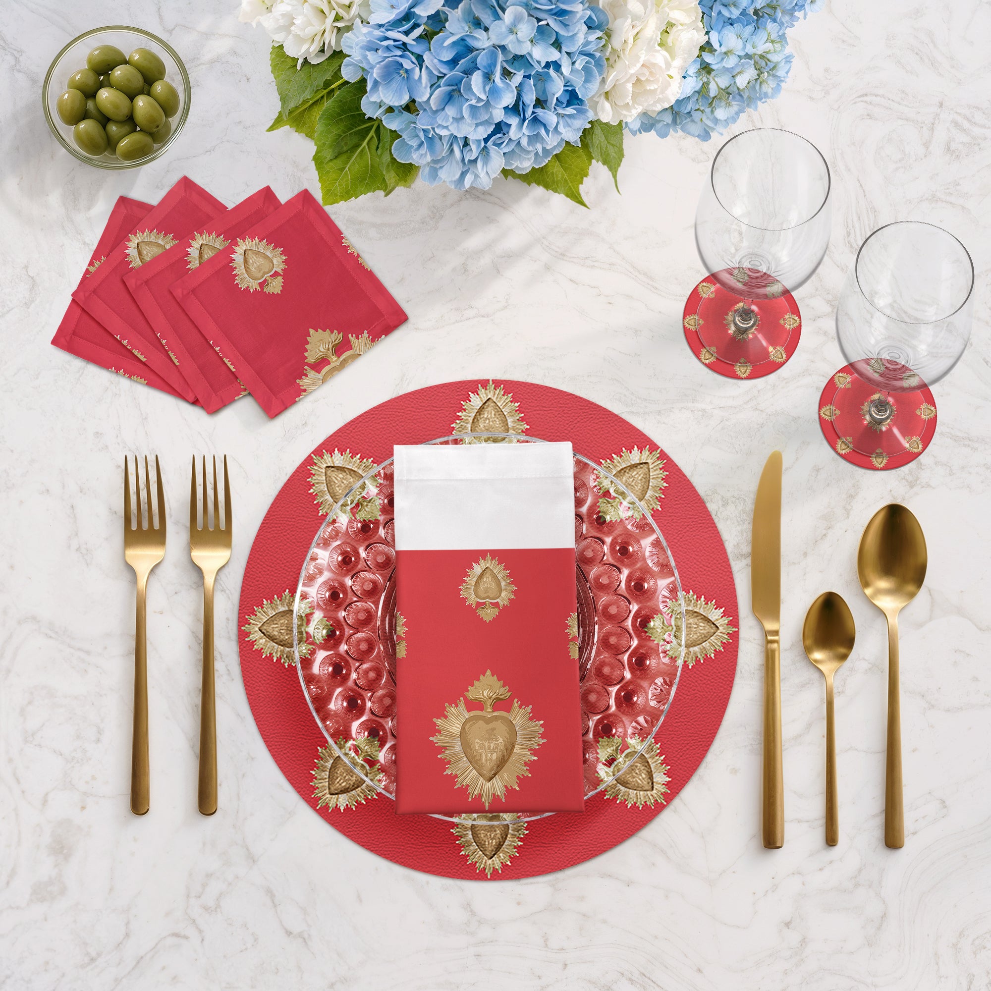 Ex Vote Crimson 16" Round Pebble Placemats, Set of 4 - nicolettemayer.com