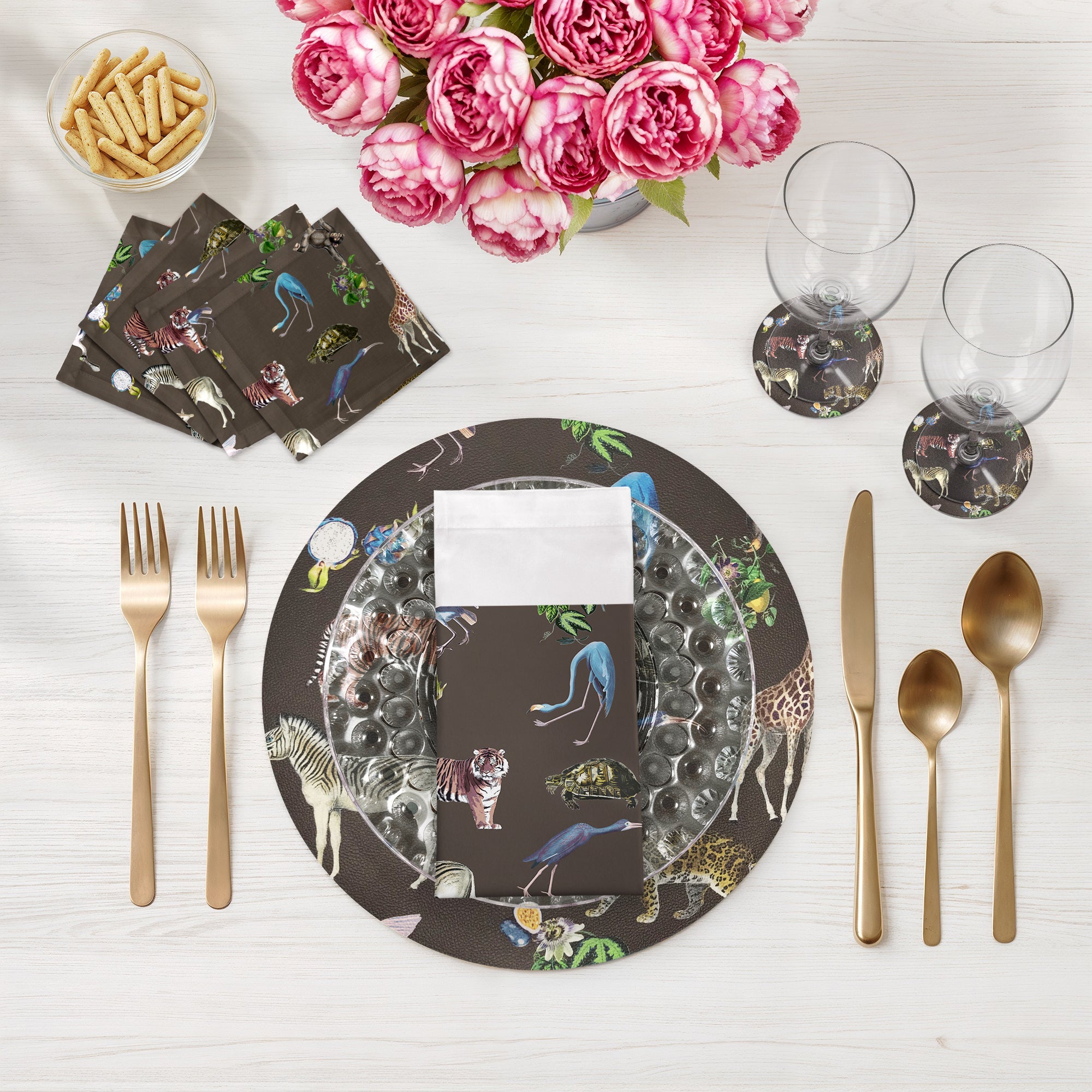 Exotix Brown 16" Round Pebble Placemats, Set of 4 - nicolettemayer.com