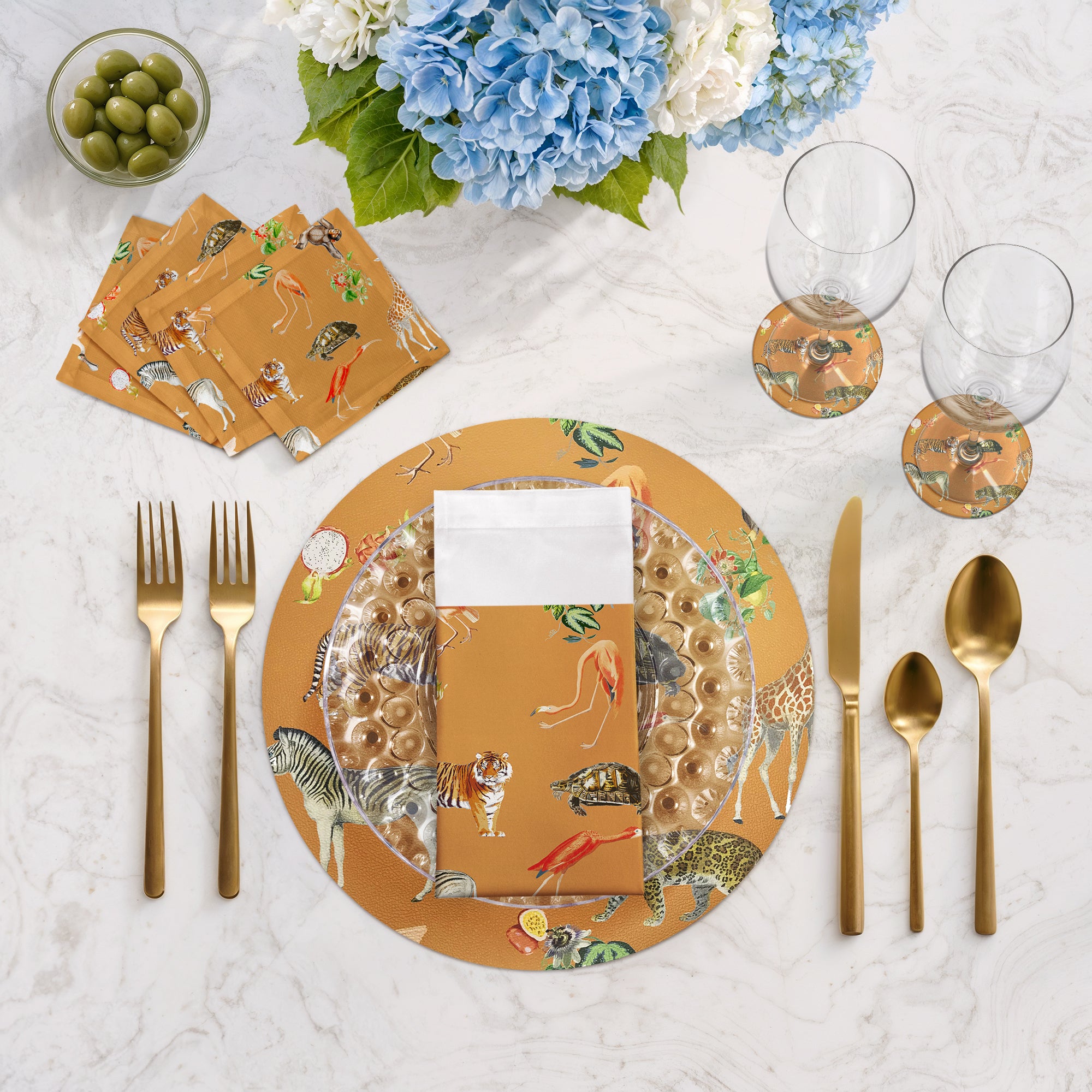 Exotix Tangerine 16" Round Pebble Placemats, Set of 4 - nicolettemayer.com