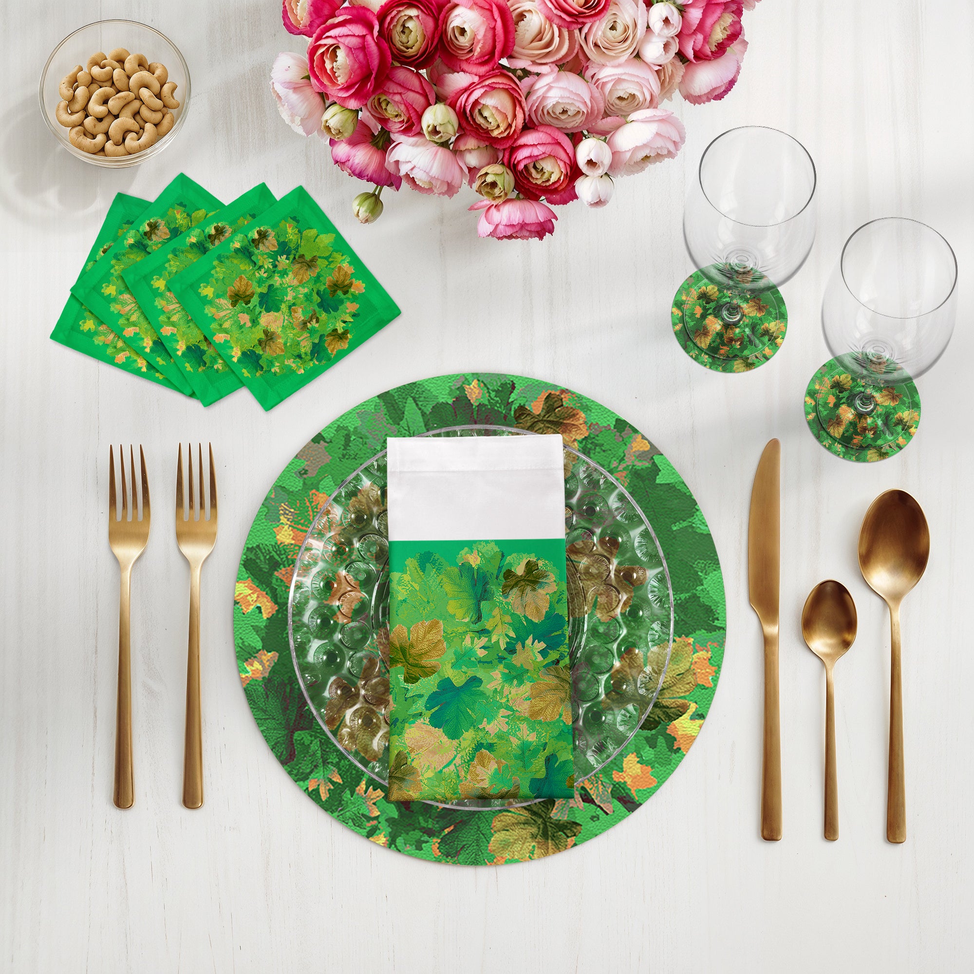 Fallen Leaves Green 16" Round Pebble Placemats, Set of 4 - nicolettemayer.com