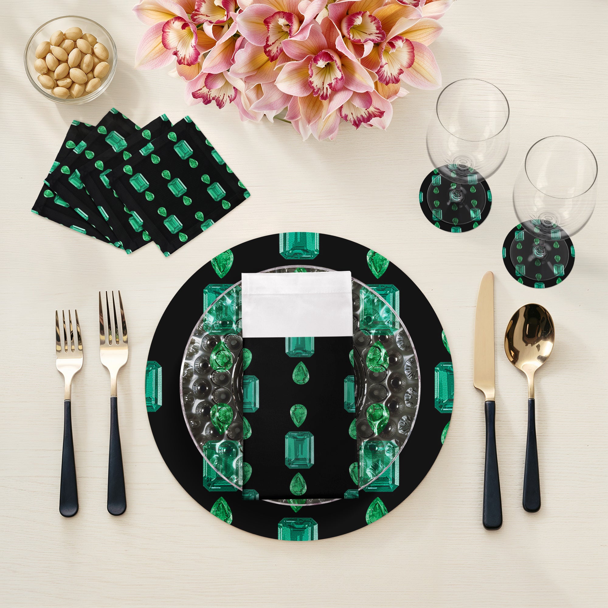 Gem Emeralds Black 16" Round Pebble Placemats, Set of 4 - nicolettemayer.com