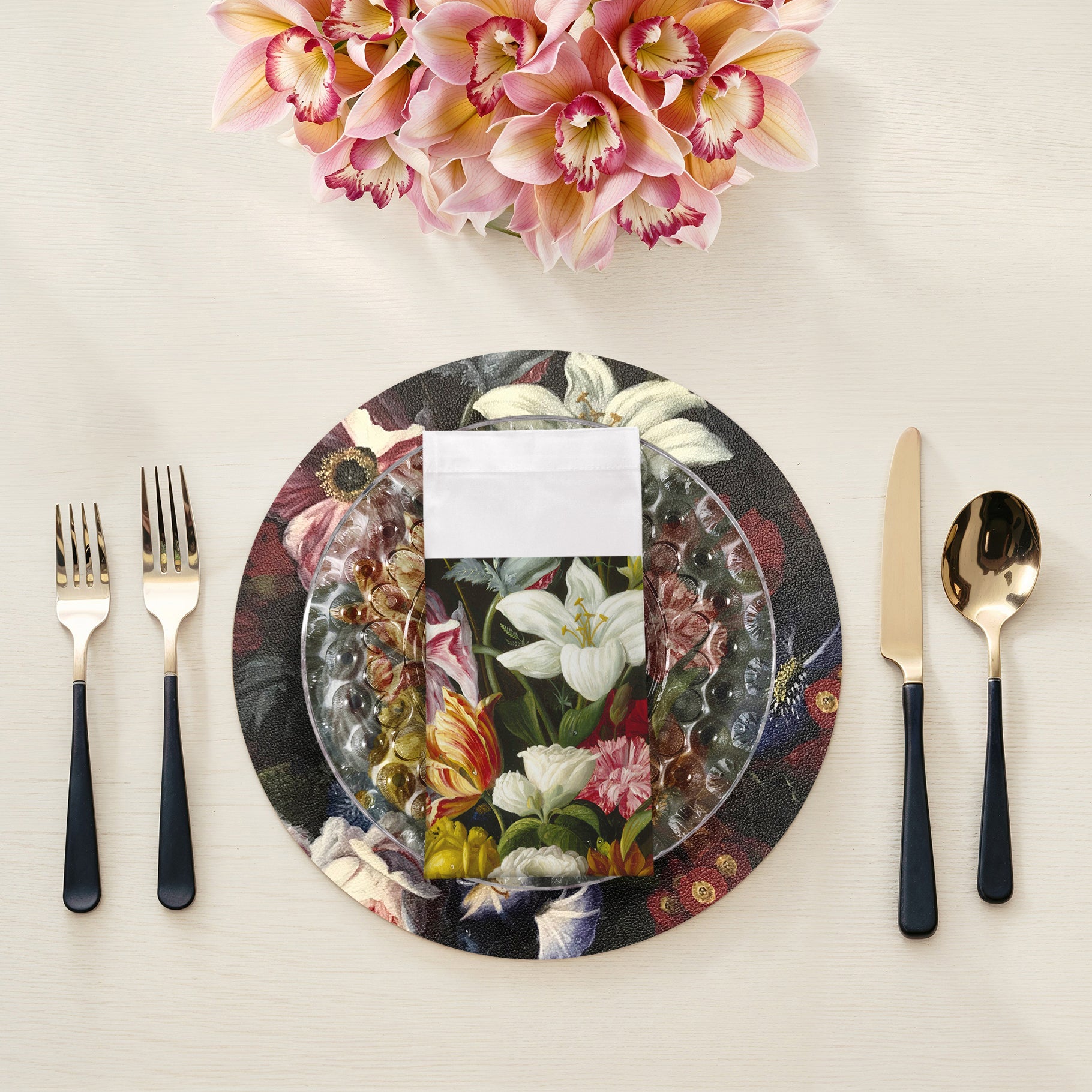 Guerlin Splender Cotton Sateen Dinner Napkins - nicolettemayer.com