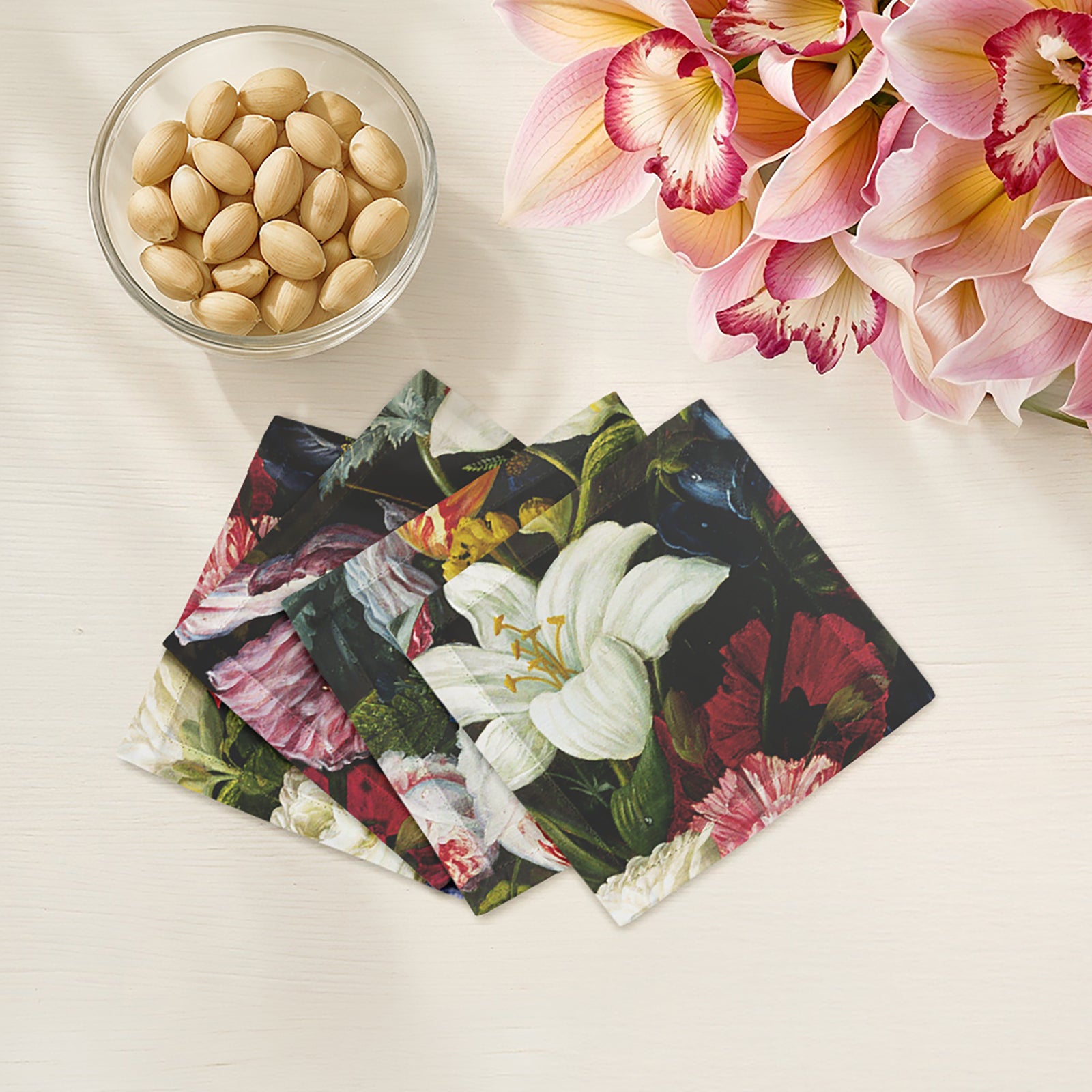 GUERLIN SPLENDOR 6"X6" HEMSTITCH COCKTAIL NAPKINS, SET OF 4 - nicolettemayer.com