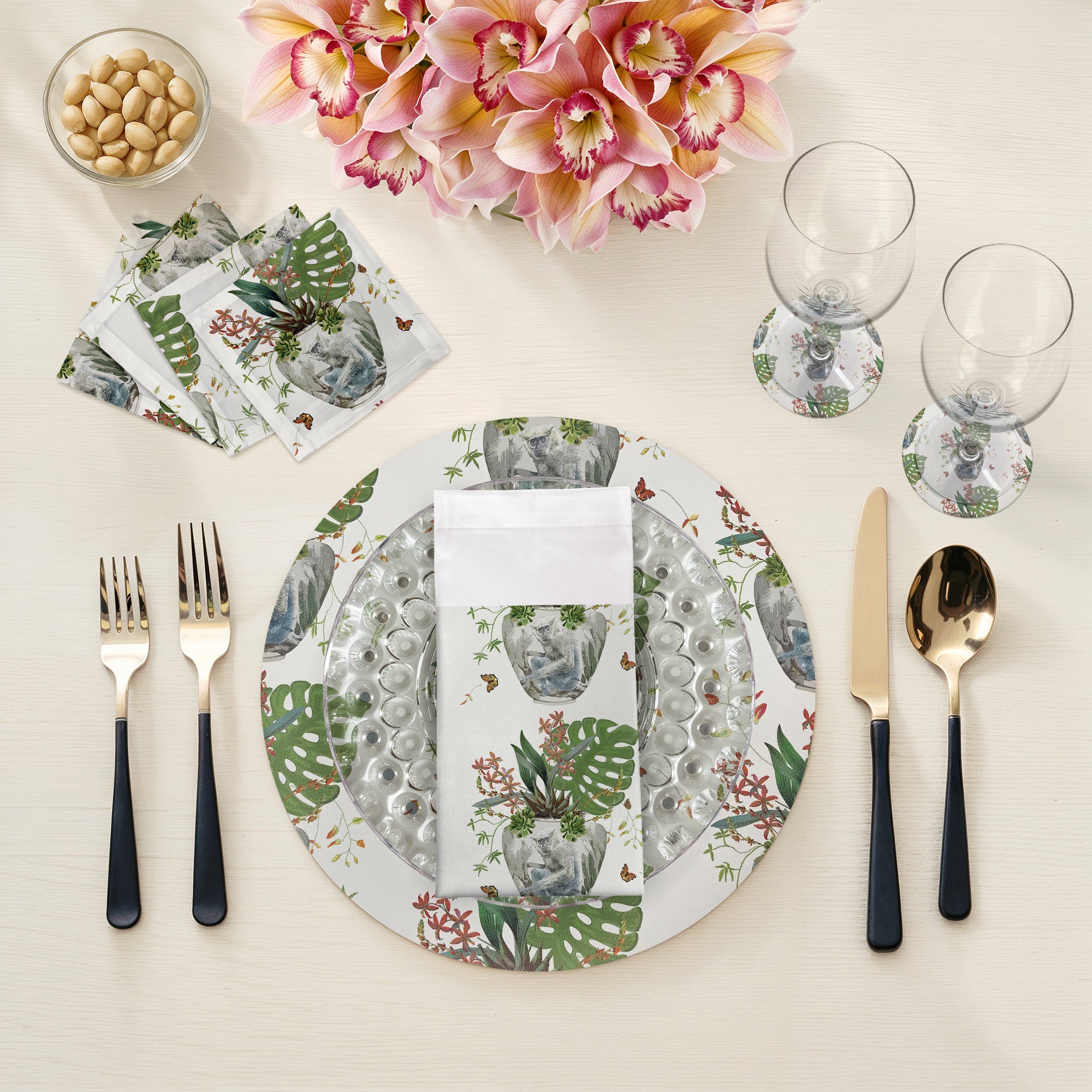 Lot de 4 sets de table ronds Monkey Small Jungle White, 16 galets