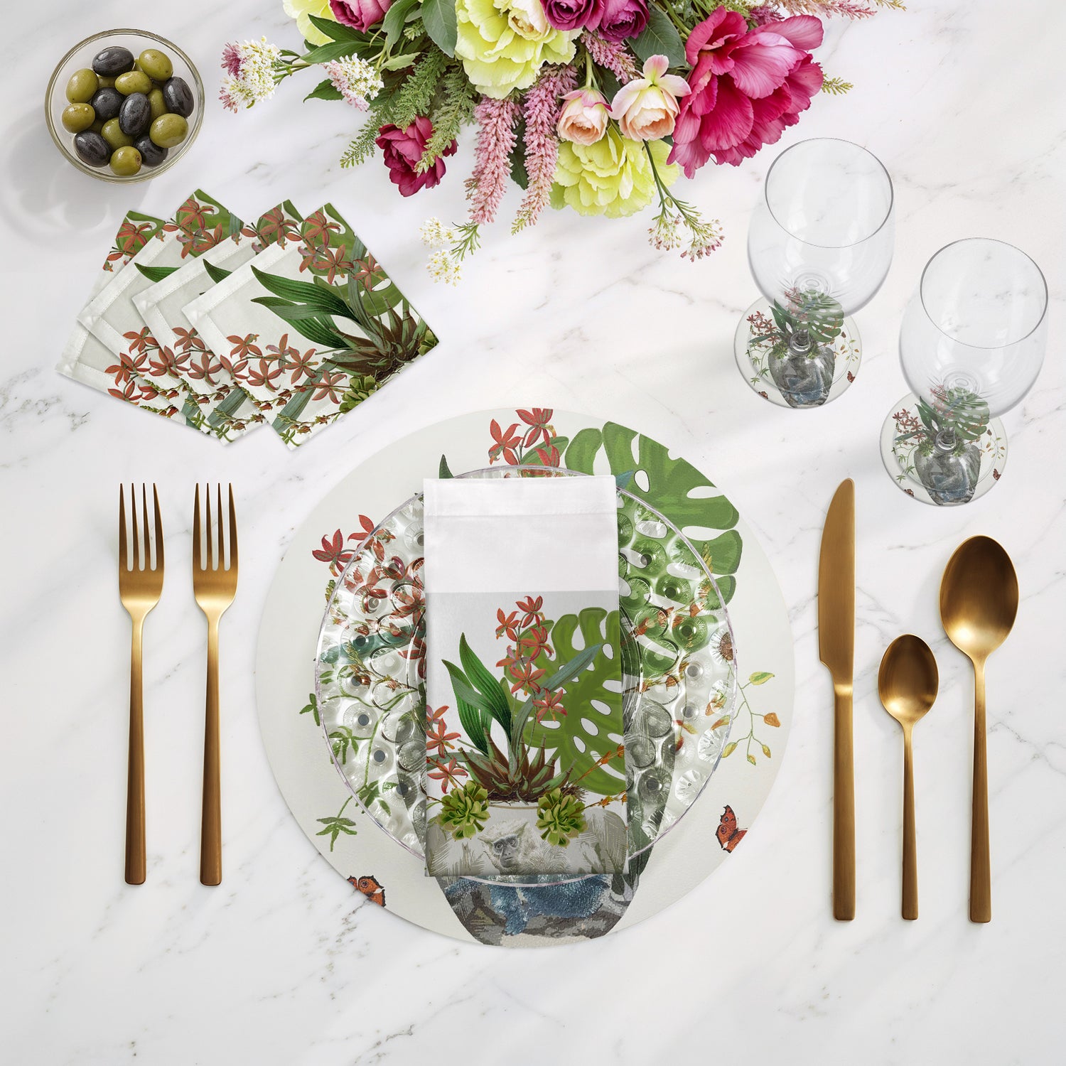 Monkey Large Jungle White 16" Round Pebble Placemats, Set of 4 - nicolettemayer.com