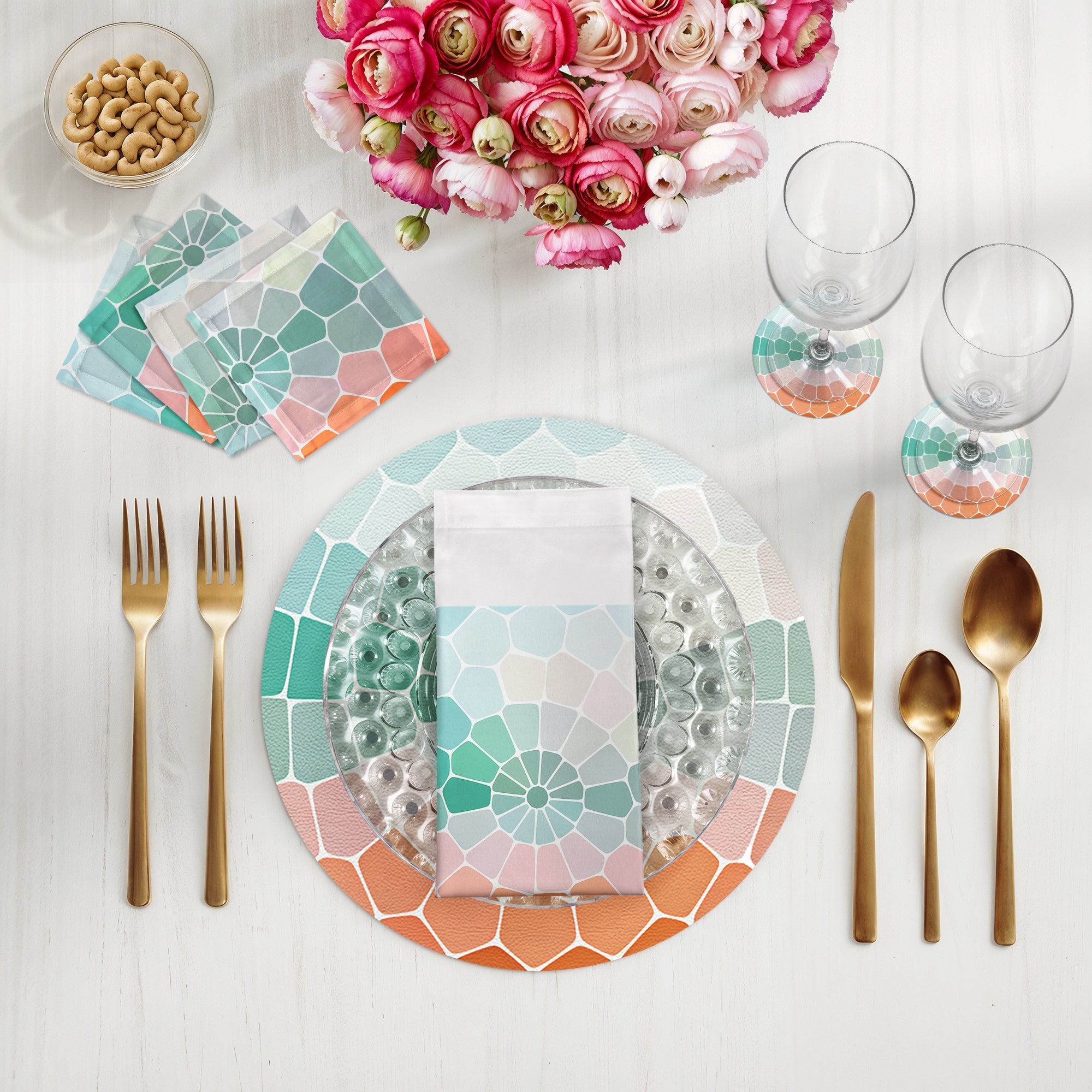 Mosaico Portofino 16" Round Pebble Placemats, Set of 4 - nicolettemayer.com
