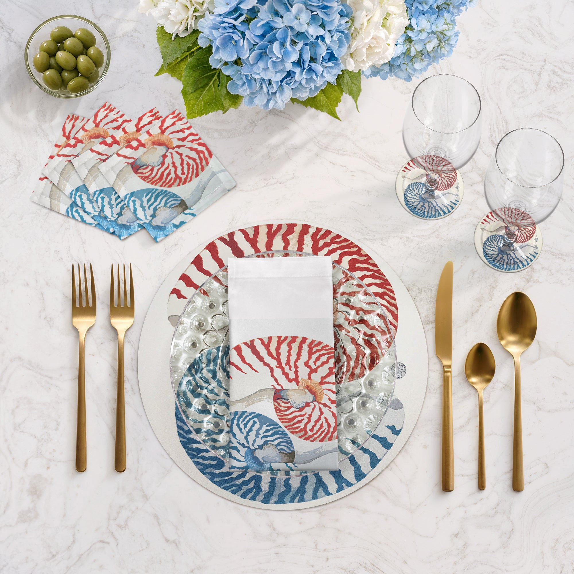 Nautilus Coral Red Turq 16" Round Pebble Placemats, Set of 4 - nicolettemayer.com