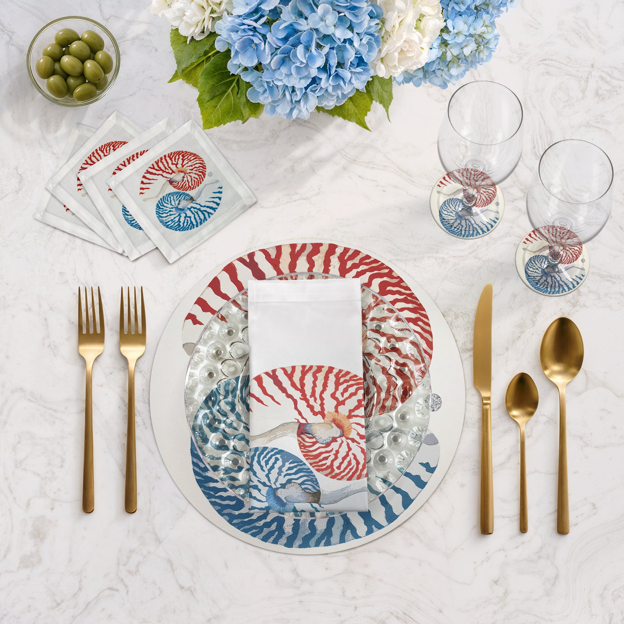 Nautilus Coral Red Turq 16" Round Pebble Placemats, Set of 4 - nicolettemayer.com