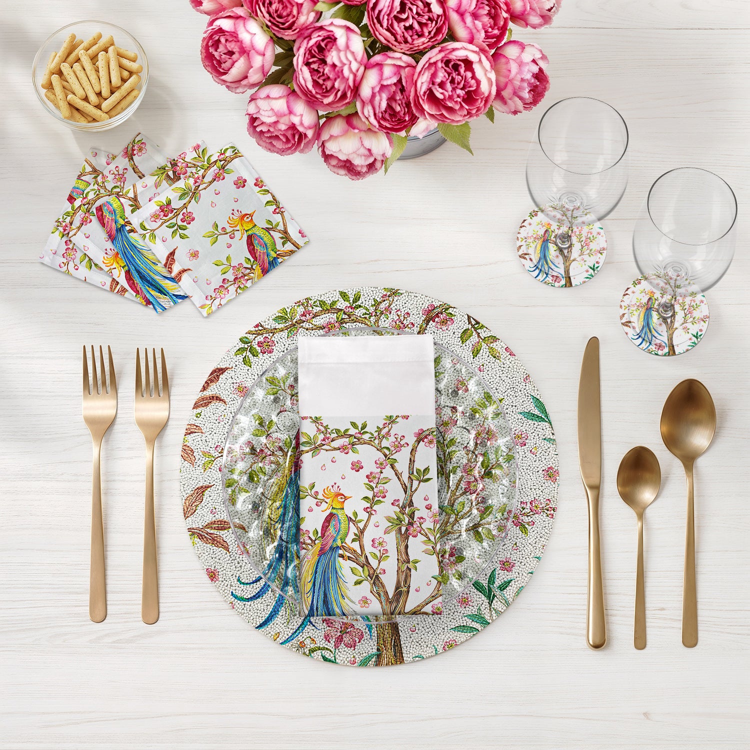 Resplendant Quesal White Round Beaded Placemat Smooth