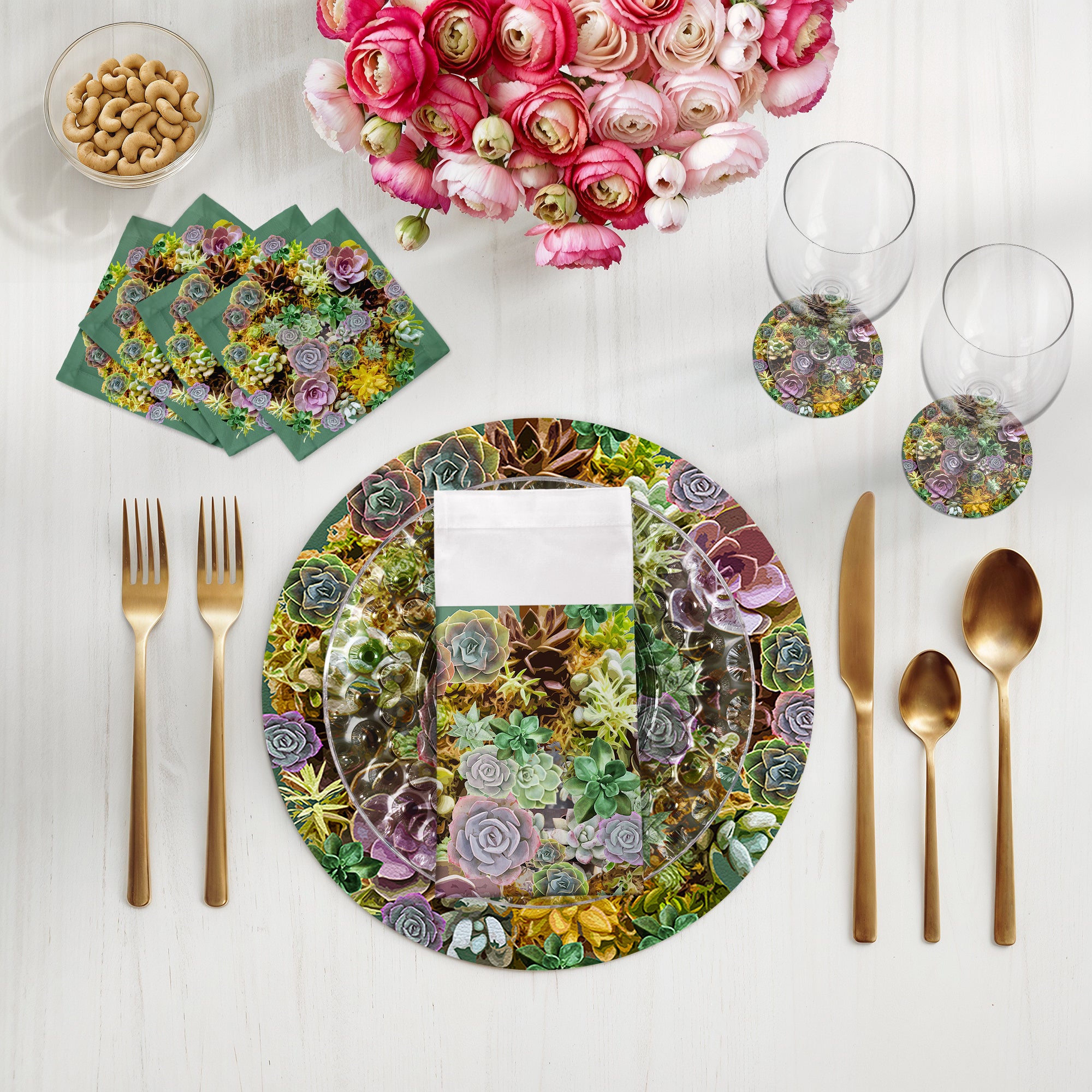 Succulents Evergreen 16" Round Pebble Placemats, Set of 4 - nicolettemayer.com