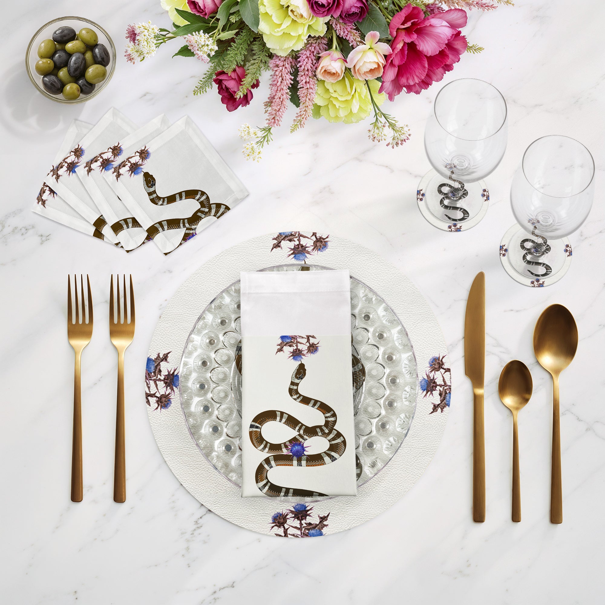 Thistle And Snake Blue White 16" Round Pebble Placemats, Set of 4 - nicolettemayer.com