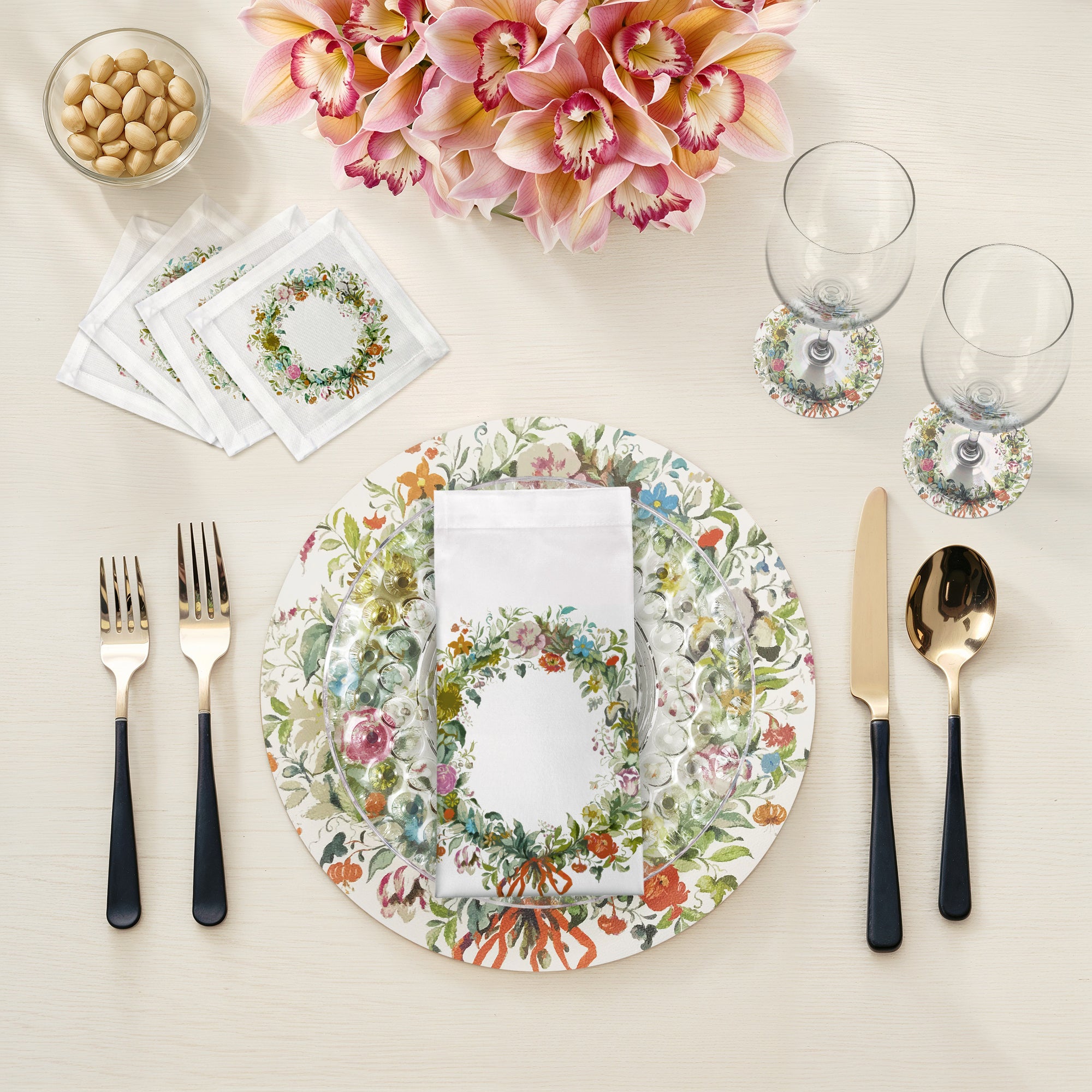 Wreath Flowers Gold Cotton Sateen Cocktail Napkins