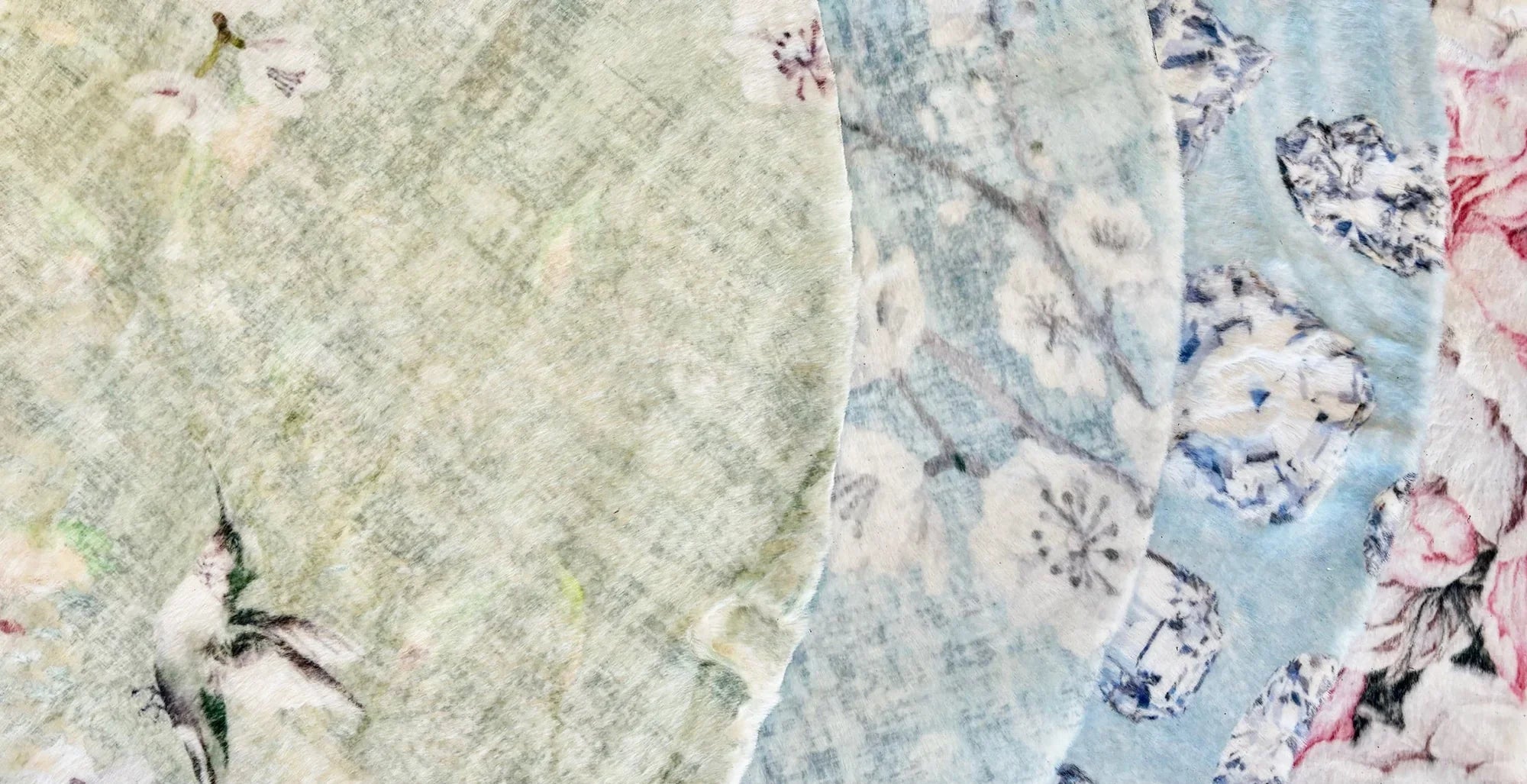 DESIGNER RUGS/ROUND CLOUD RUGS