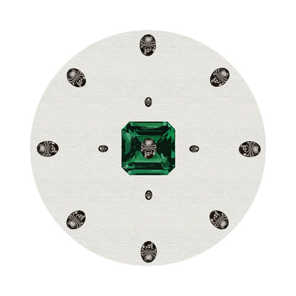 Asscher White 16&quot; Round Pebble Placemats, Set of 4 - nicolettemayer.com
