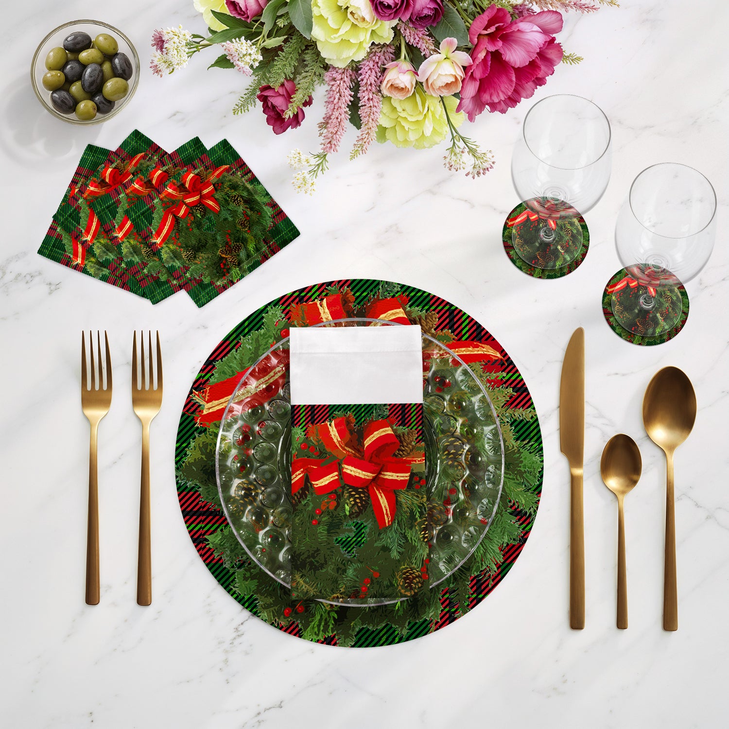 Christmas Wreath Tartan Green 16" Round Pebble Placemats, Set of 4 - nicolettemayer.com
