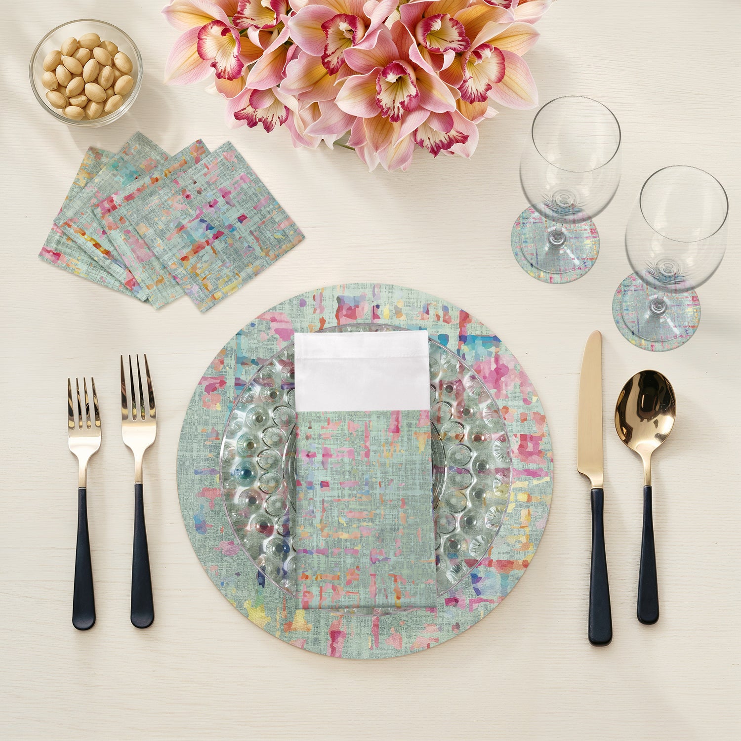 Coco Mint Cotton Sateen Dinner Napkins - nicolettemayer.com