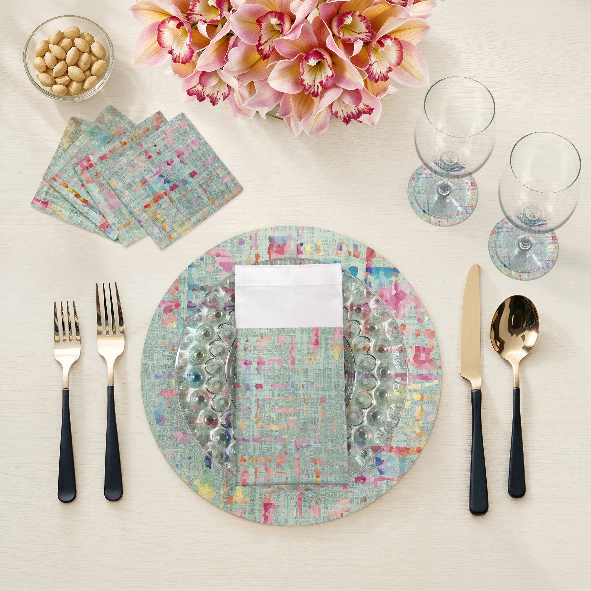 Coco Mint Cotton Sateen Dinner Napkins - nicolettemayer.com