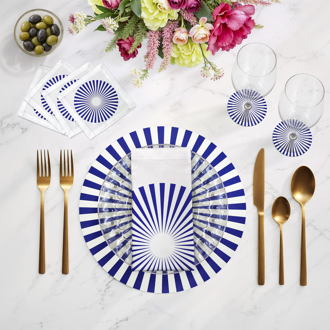 Constellations Point 16 Round Pebble Placemat, Set Of 4 - nicolettemayer.com