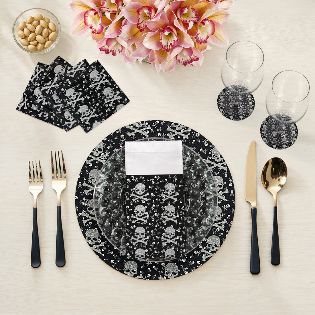 Kleines schwarzes Tischset mit gekreuzten Knochen, rund, Kieselstein, 40,6 cm, 4er-Set