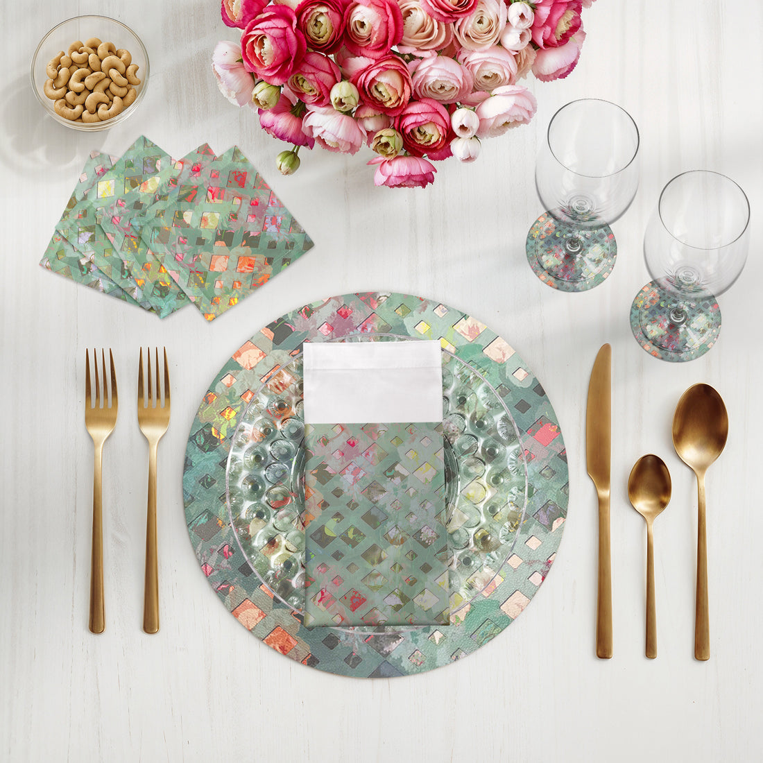 Defosse Trellis Brandun Vegan Leather Round Pebble Placemat