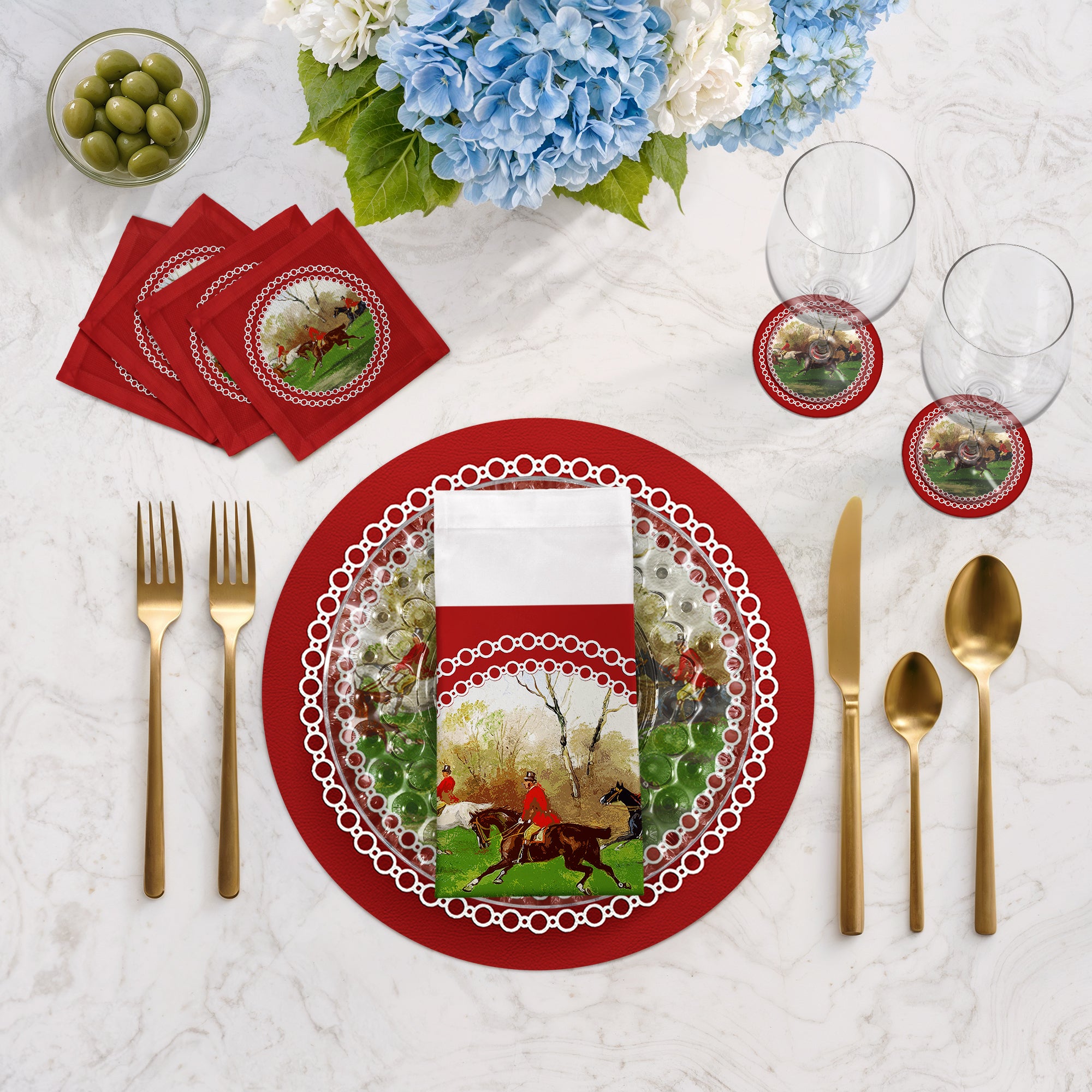 English Hunting Red 16" Round Pebble Placemats, Set of 4 - nicolettemayer.com
