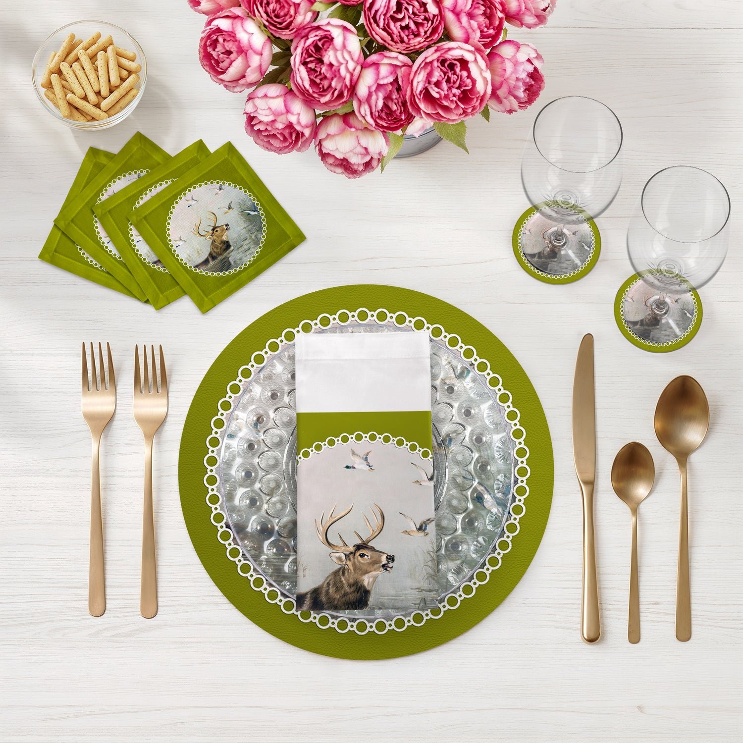 English Stage Chartreuse 16" Round Pebble Placemats, Set of 4 - nicolettemayer.com
