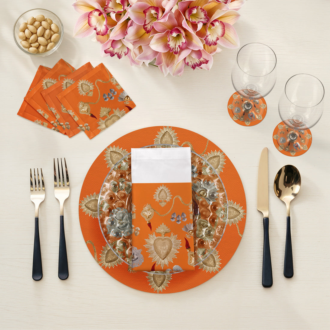 Ensemble de 4 sets de table ronds Ex Vote Sacred Hearts Orange 16&quot;