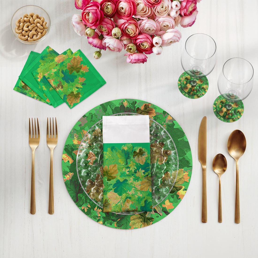 Ensemble de 4 sets de table ronds en galets, motif feuilles mortes vertes, 40 cm