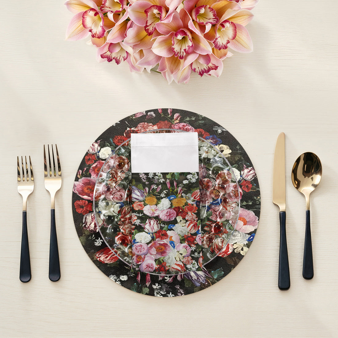 Festoon Flowers Cotton Sateen Dinner Napkins - nicolettemayer.com