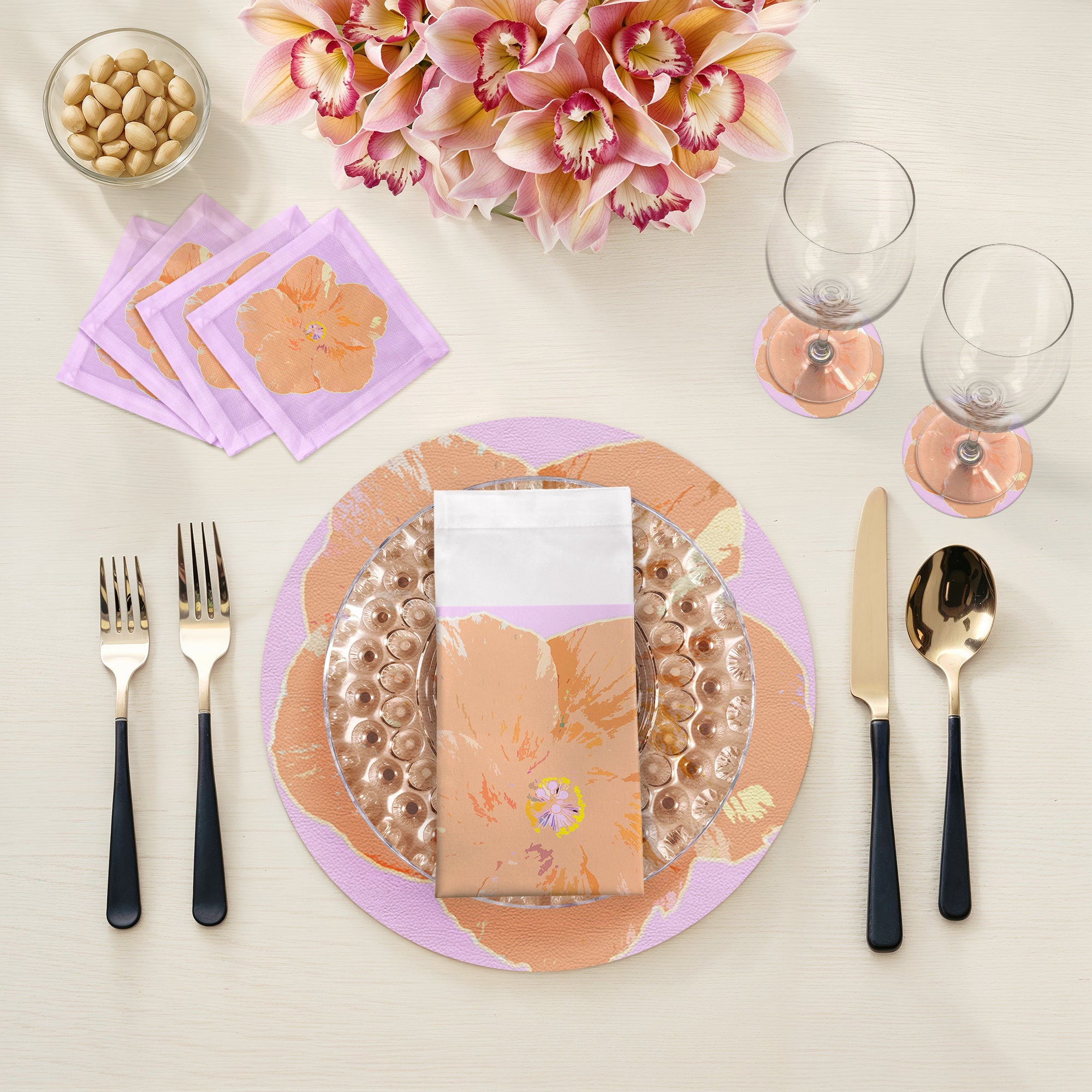 Hibiscus Lilac 16" Round Pebble Placemats, Set of 4 - nicolettemayer.com
