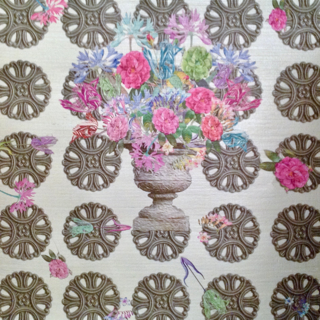 Pistil Metal Wallpaper 8 Yard Roll - nicolettemayer.com