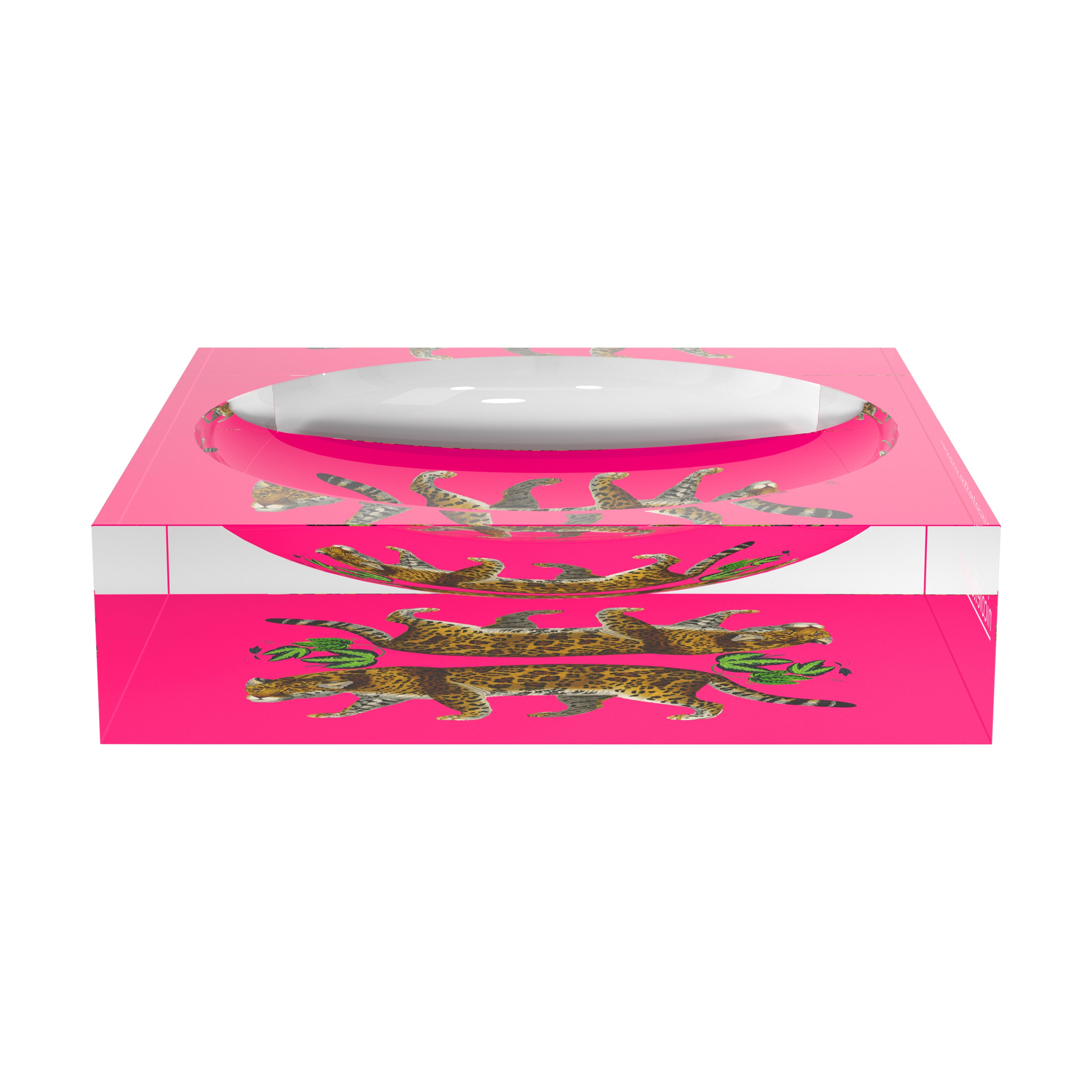 バートル AC270（13V）豹柄　キャンディピンク This acrylic chic candy dish by nicolettemayer combines chic