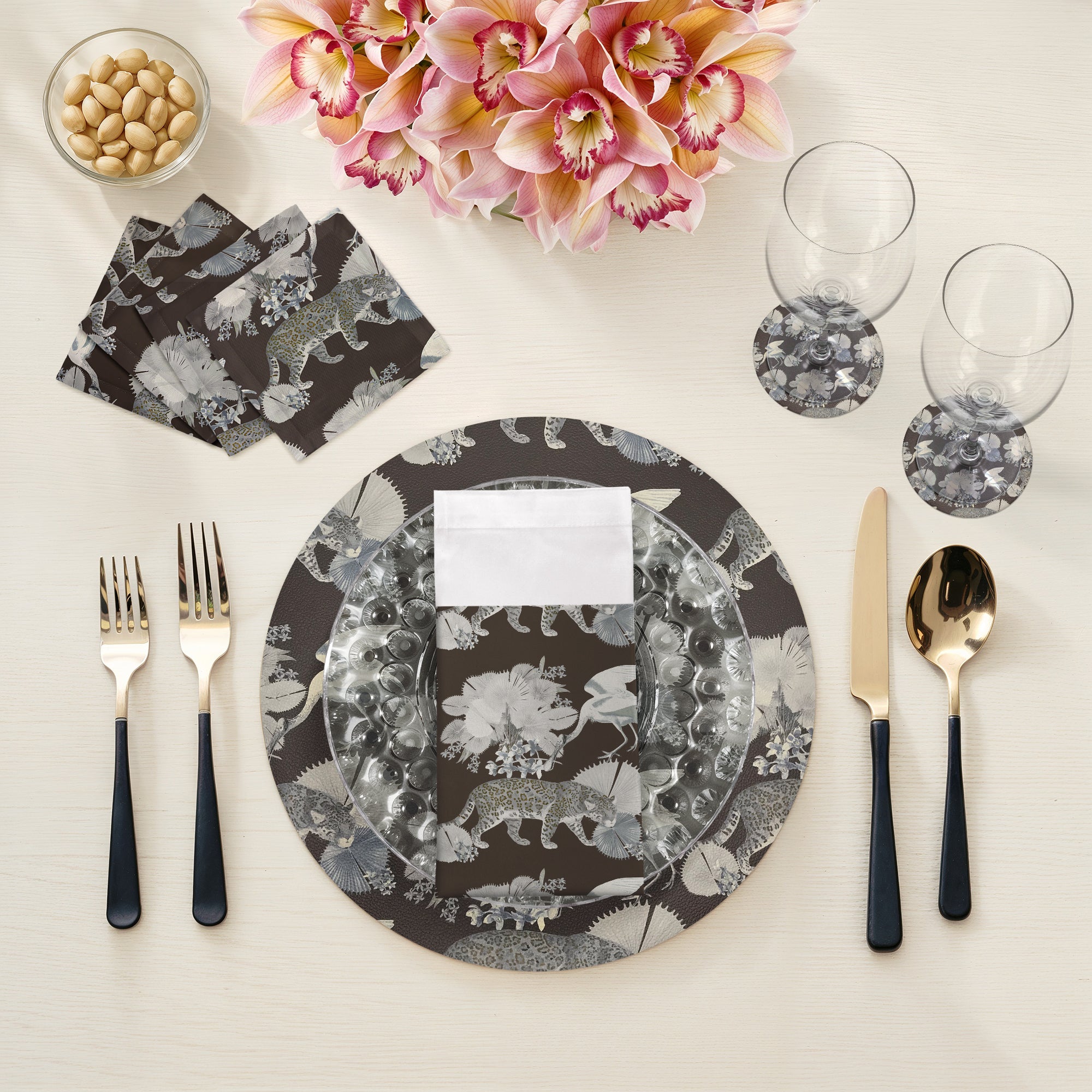 Leopard Walk Chocolatte 16" Round Pebble Placemats, Set of 4 - nicolettemayer.com
