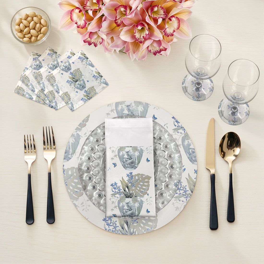 Monkey Small Jungle Powder 16" Round Pebble Placemats, Set of 4 - nicolettemayer.com
