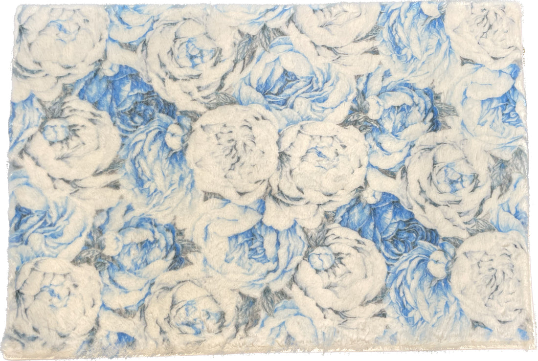 Peony Passion Delft White Rectangle Cloud Washables Rug