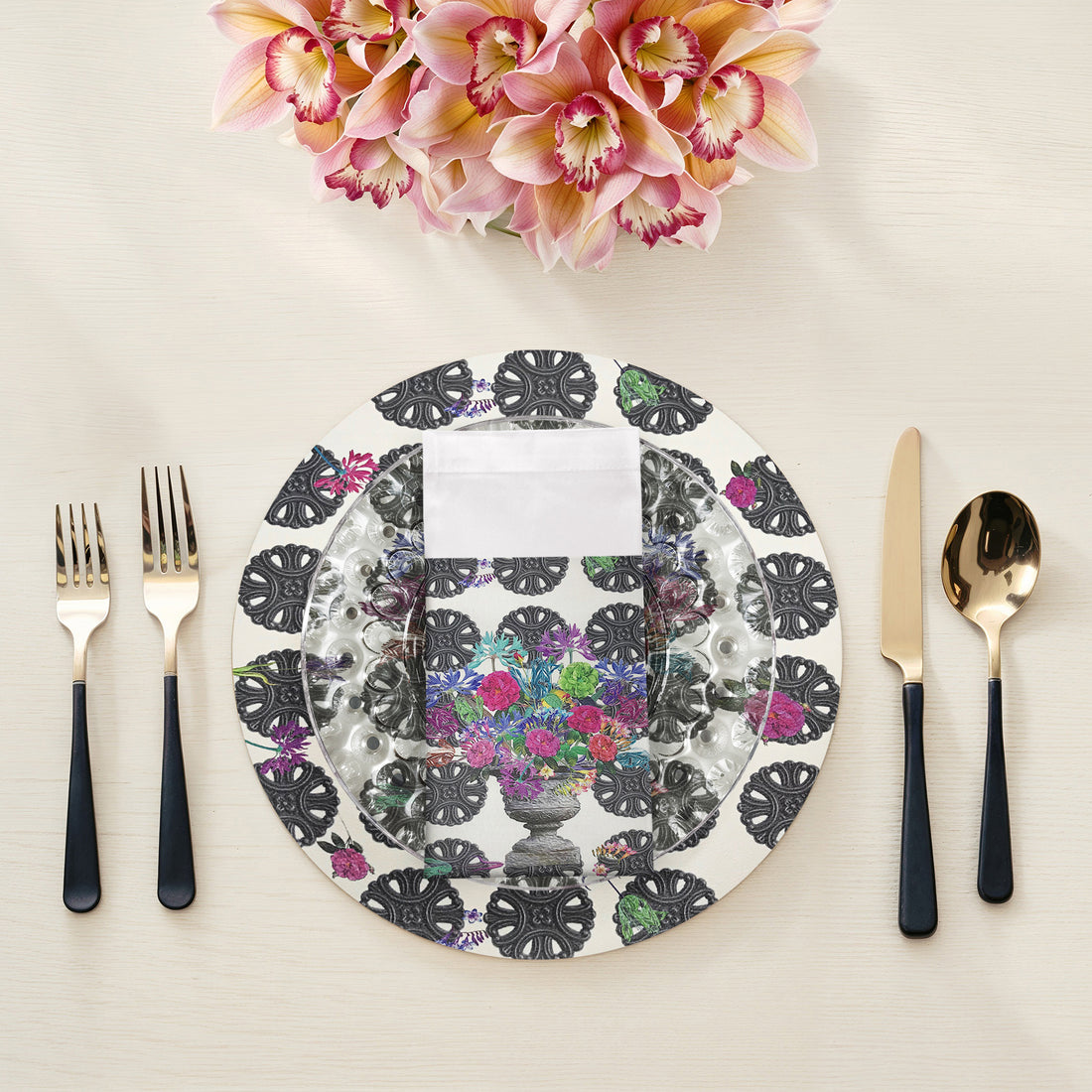 Pistals Metal Bouquet 22"X22" Dinner Napkins, Set of 4 - nicolettemayer.com