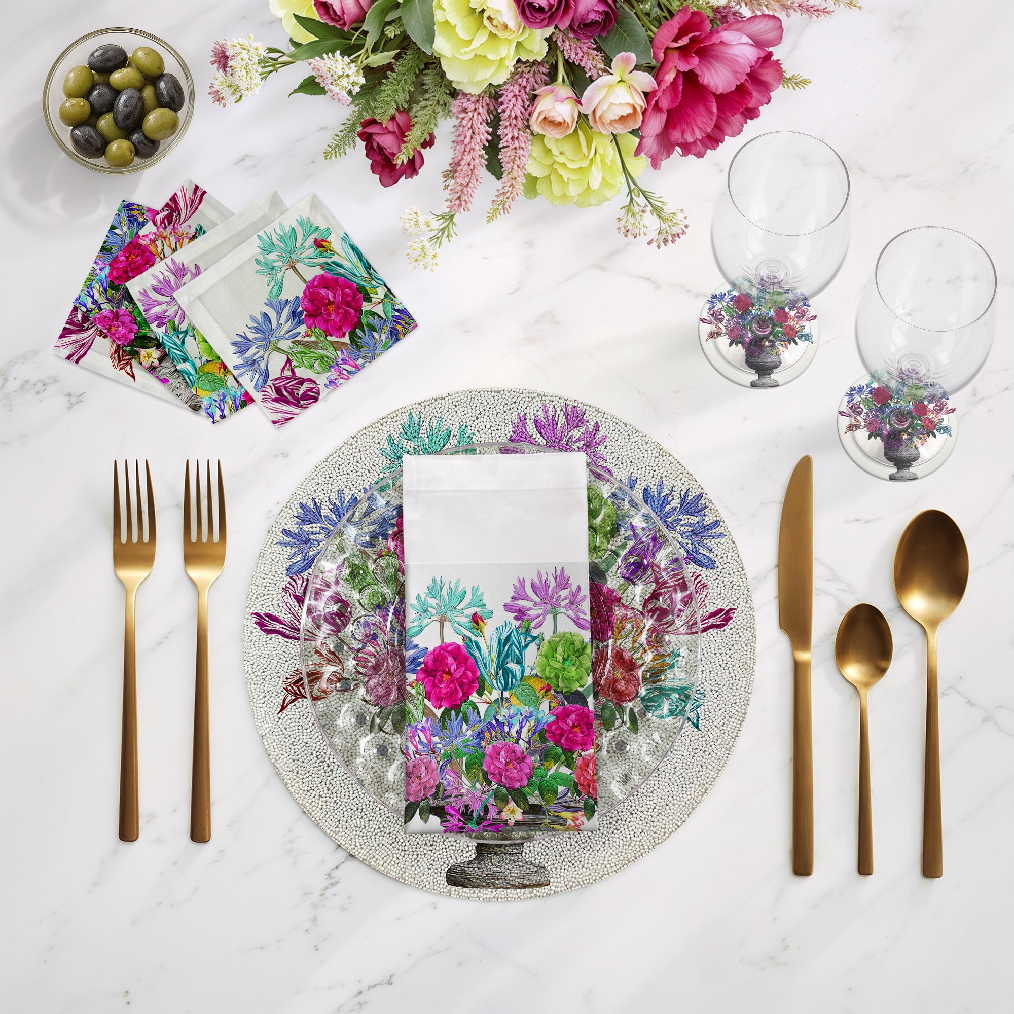 Pistils Large Bouquet Round Beaded Placemat Smooth