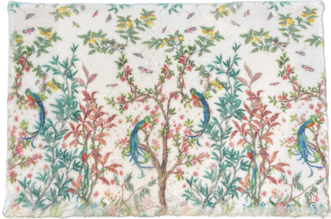 Resplendant Quesal White Rectangle Cloud Washables Rug