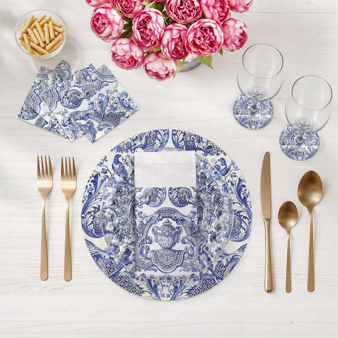 Royal Delft William and Mary Blue 16" Round Pebble Placemats, Set of 4 - nicolettemayer.com