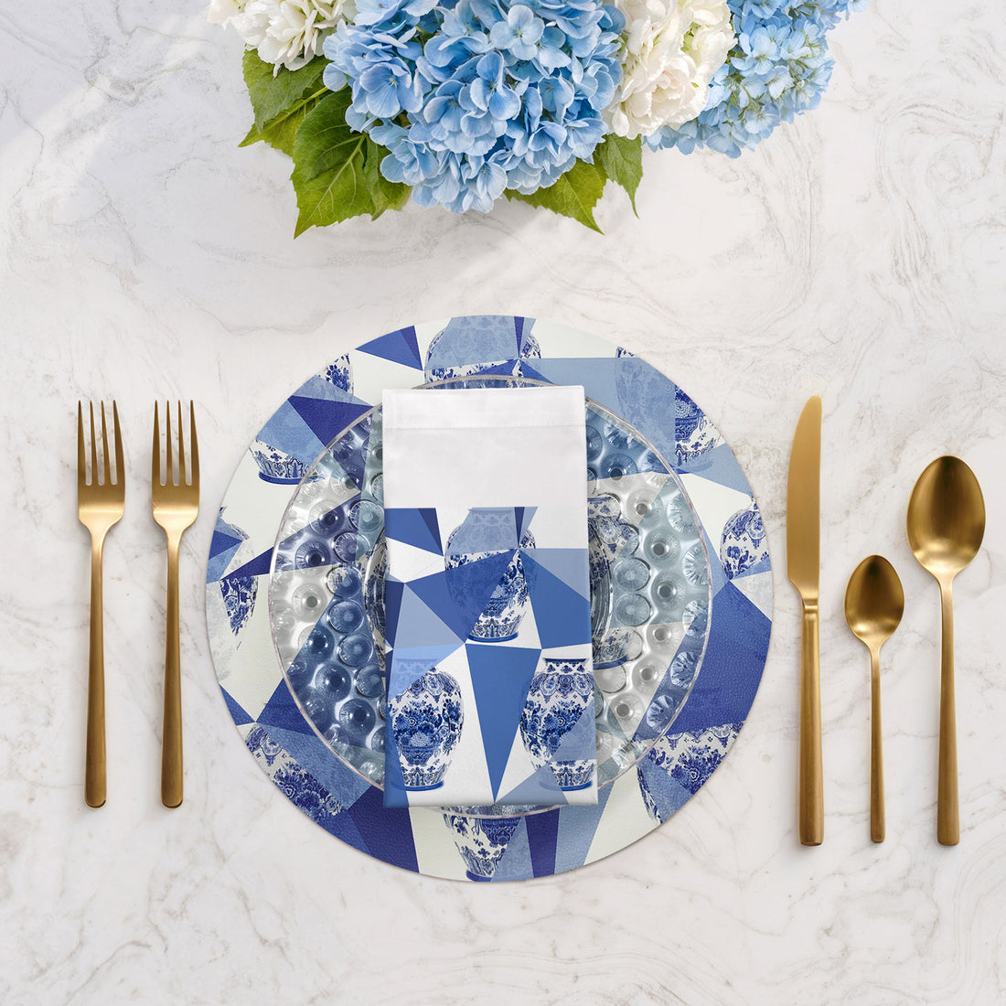 Royal Delft Elements White Cotton Sateen Dinner Napkins - nicolettemayer.com