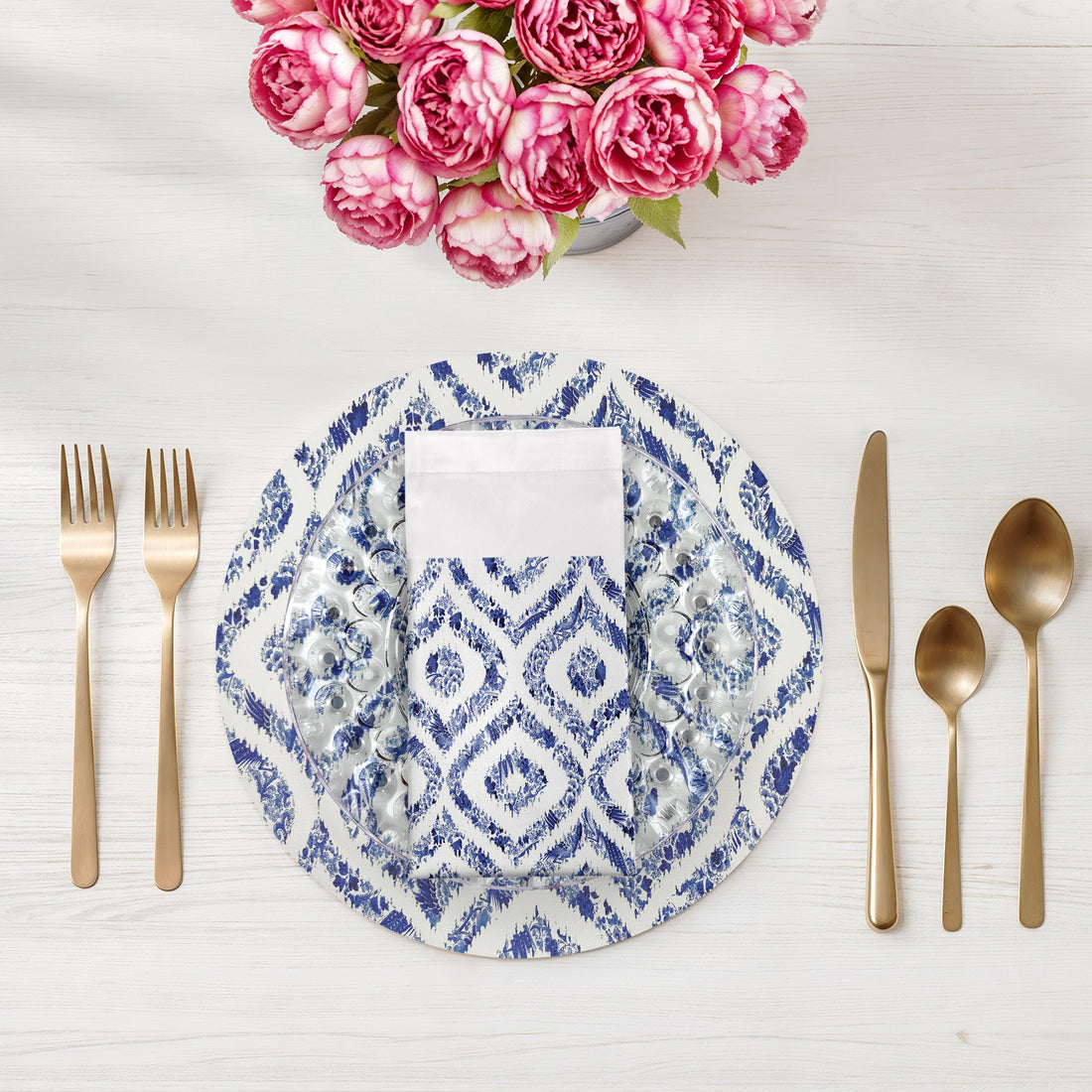 Royal Delft Ikat White Cotton Sateen Dinner Napkins - nicolettemayer.com