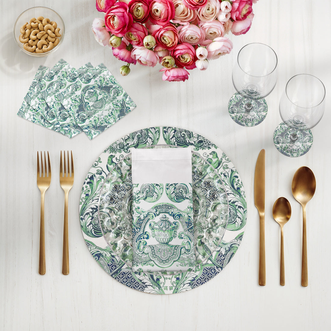 ROYAL DELFT WILLIAM AND MARY BLUE 16" Round Pebble Placemats, Set of 4 - nicolettemayer.com
